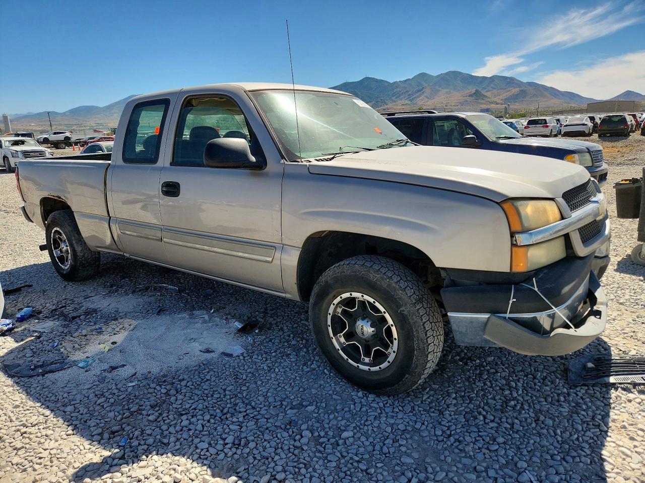 2004 Chevrolet Silverado 1500 Tan vin: 1GCEK19V54E210784