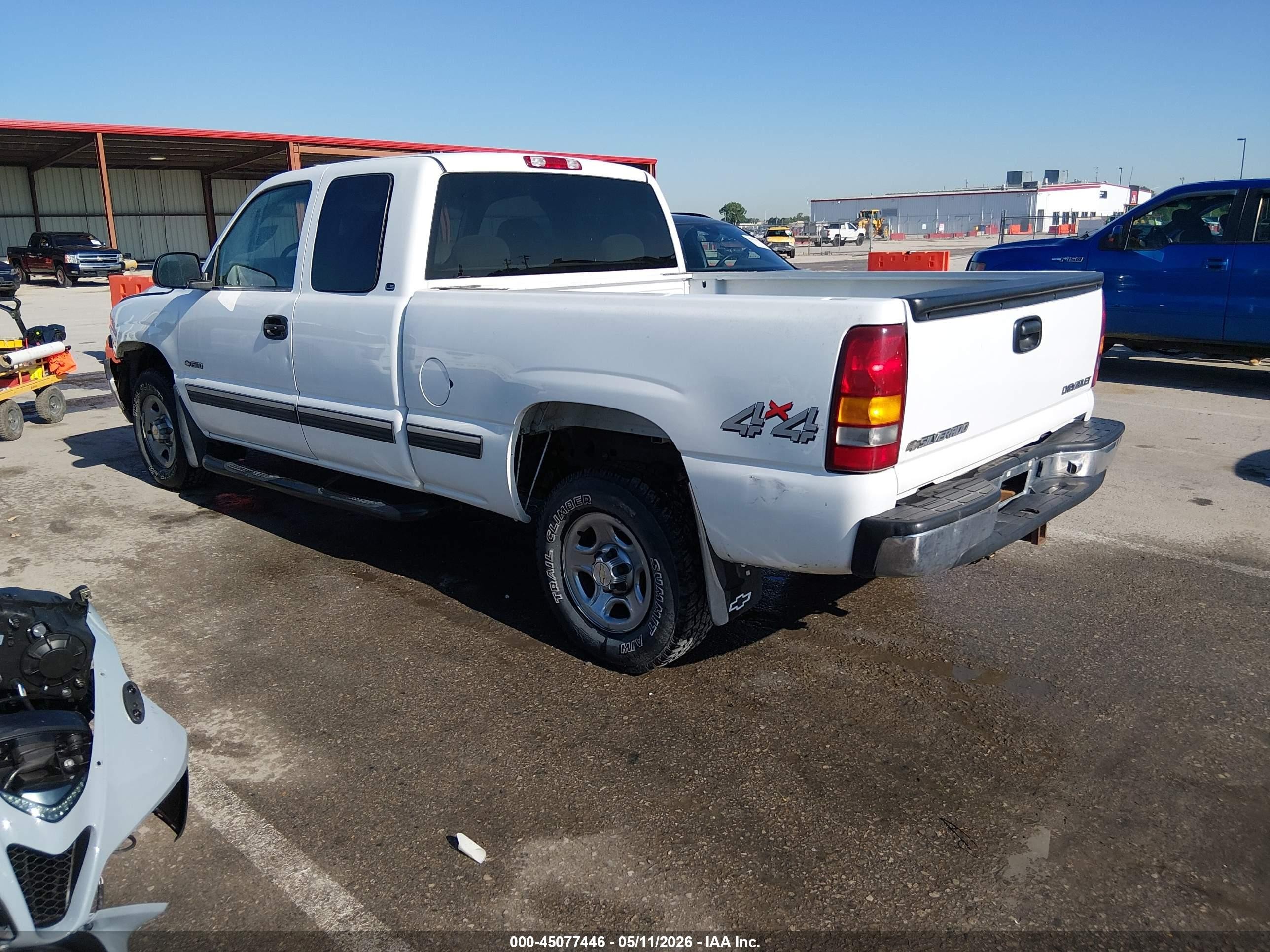 1999 Chevrolet Silverado 1500 Ls White vin: 1GCEK19V5XE216511