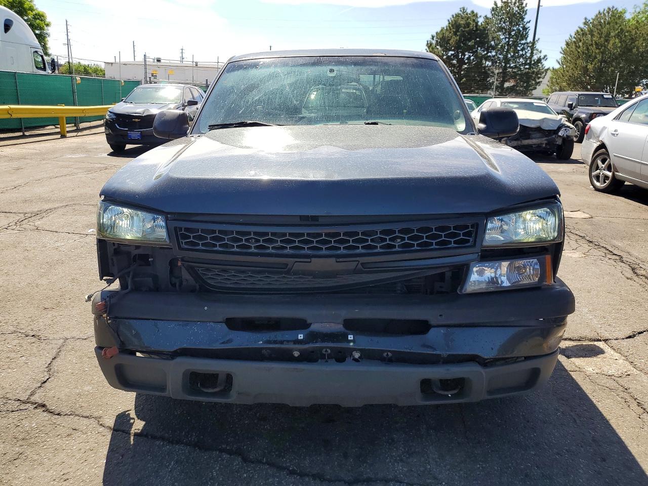 2003 Chevrolet Silverado K1500 Black vin: 1GCEK19V63E131400