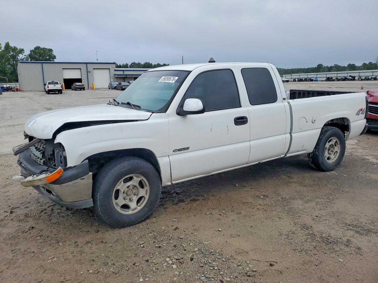 2002 Chevrolet Silverado K1500 White vin: 1GCEK19V72E177784