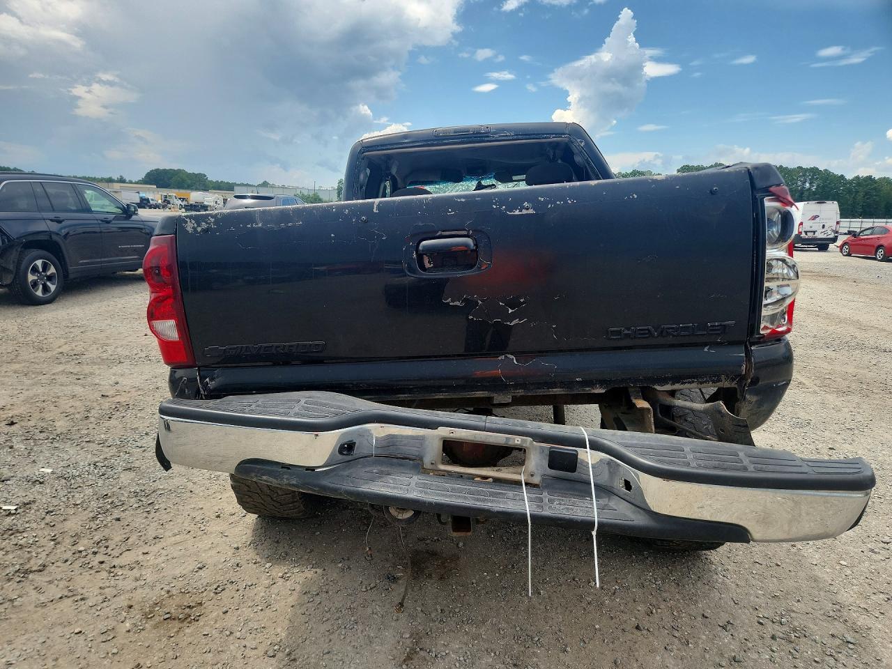 2003 Chevrolet Silverado K1500 Black vin: 1GCEK19V83E226895