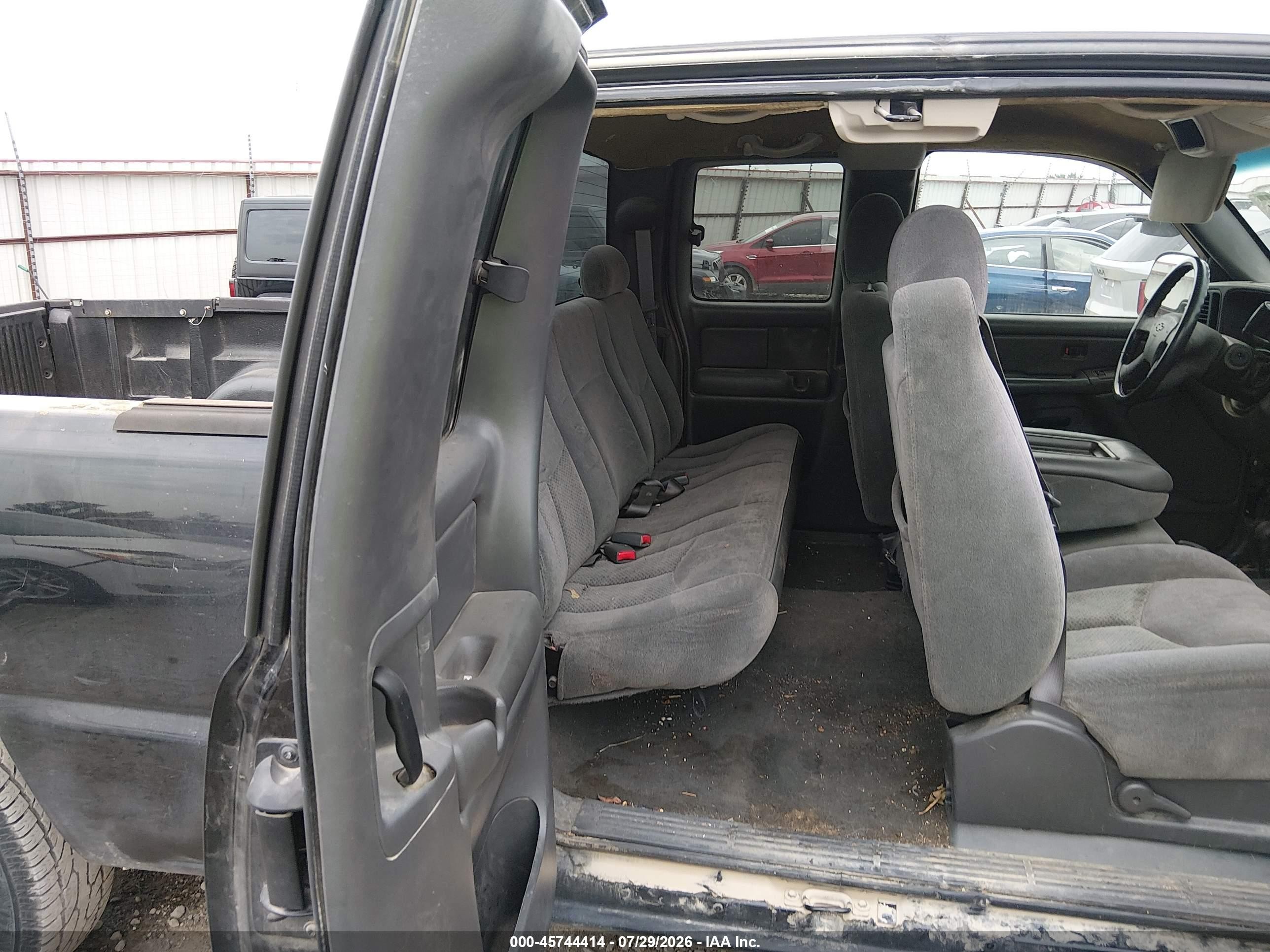 2004 Chevrolet Silverado 1500 Z71 Black vin: 1GCEK19V84E393758