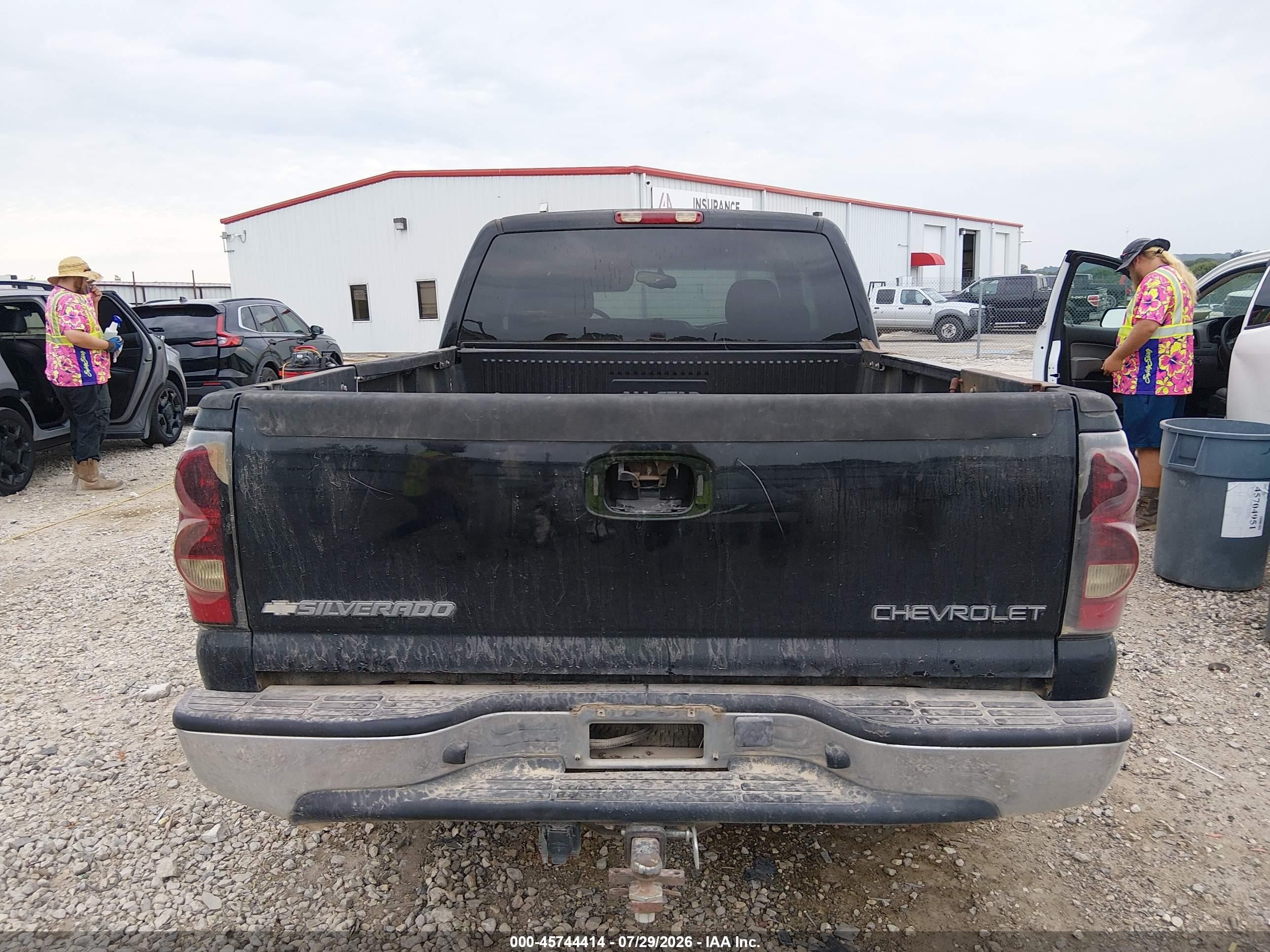 2004 Chevrolet Silverado 1500 Z71 Black vin: 1GCEK19V84E393758