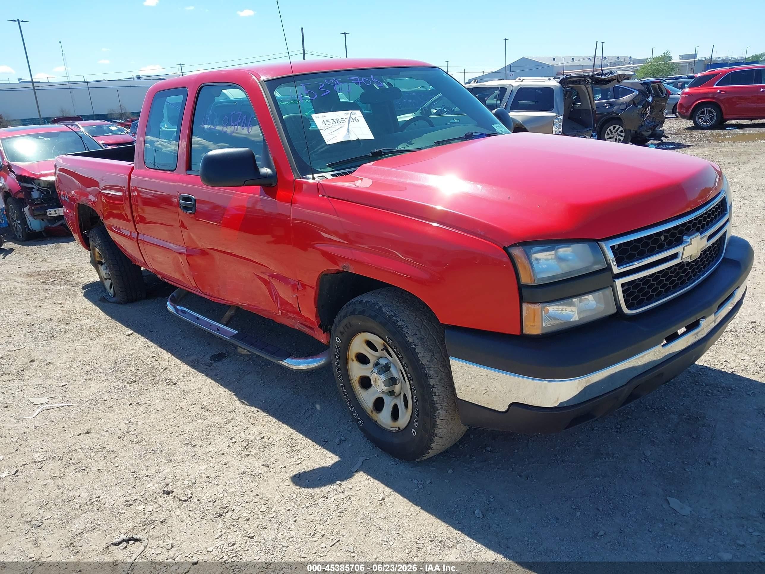 2007 Chevrolet Silverado 1500 Classic Work Truck Red vin: 1GCEK19V87E136197