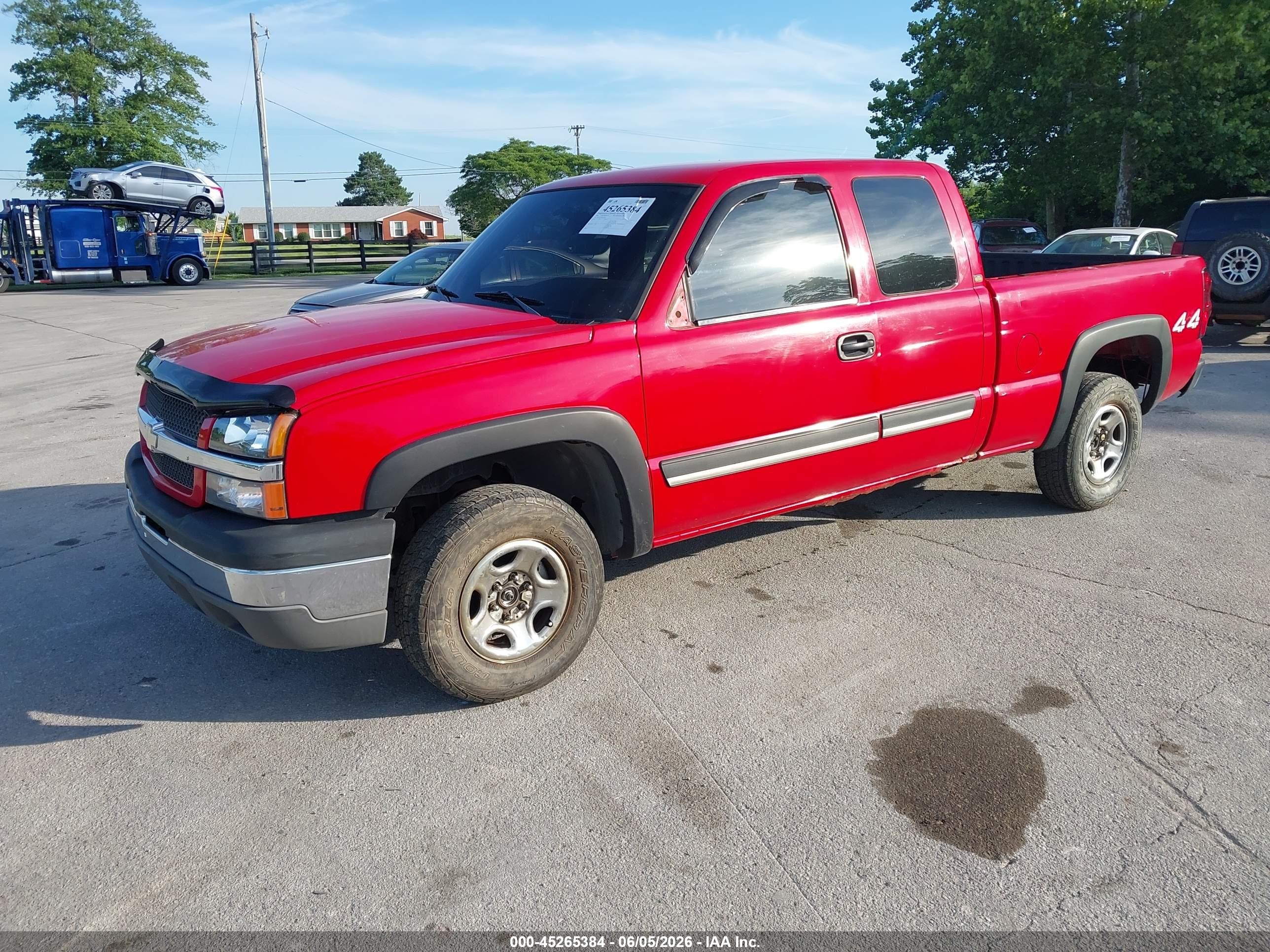 2004 Chevrolet Silverado 1500   Red vin: 1GCEK19V94E375544