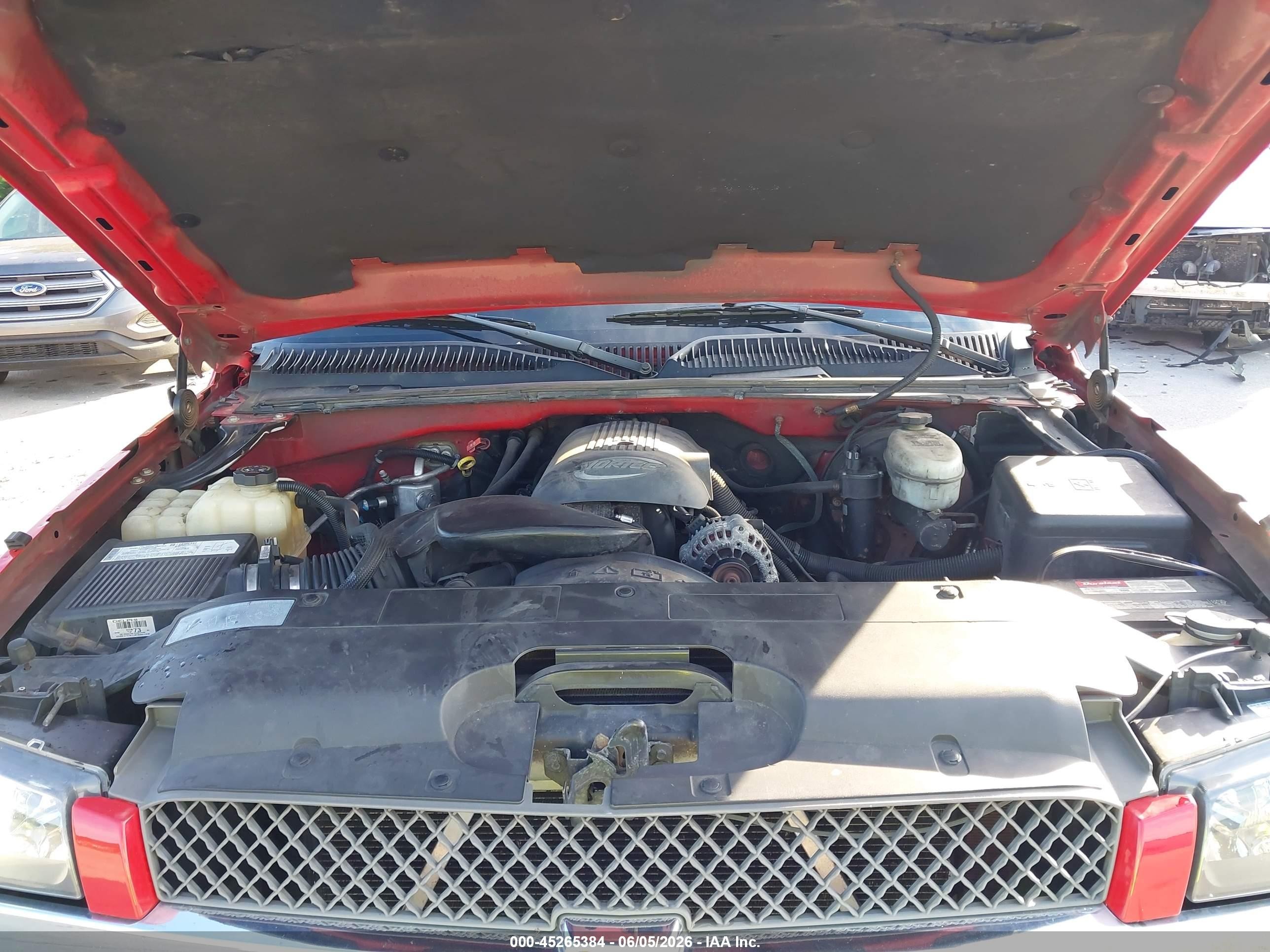 2004 Chevrolet Silverado 1500   Red vin: 1GCEK19V94E375544