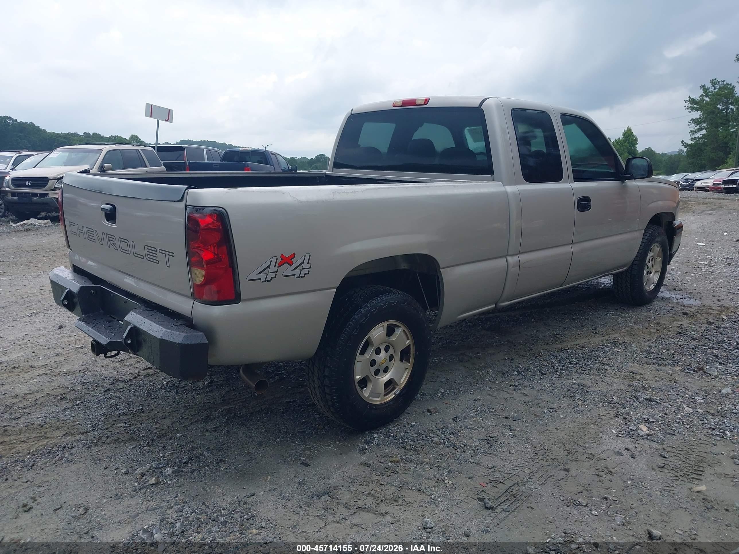 2006 Chevrolet Silverado 1500 Work Truck Silver vin: 1GCEK19V96Z170950