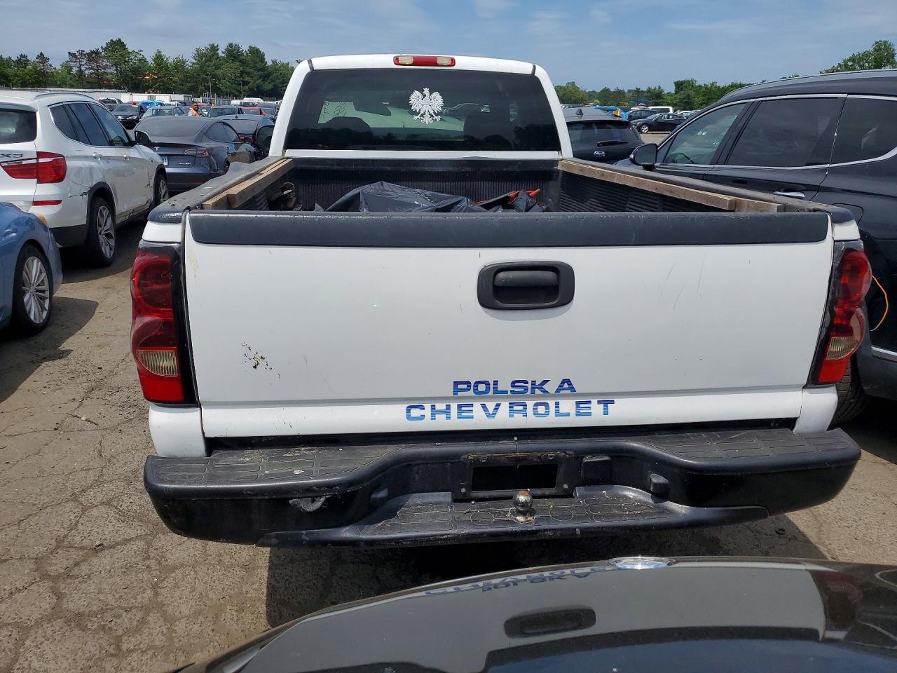 2007 Chevrolet Silverado K1500 Classic White vin: 1GCEK19V97E144177