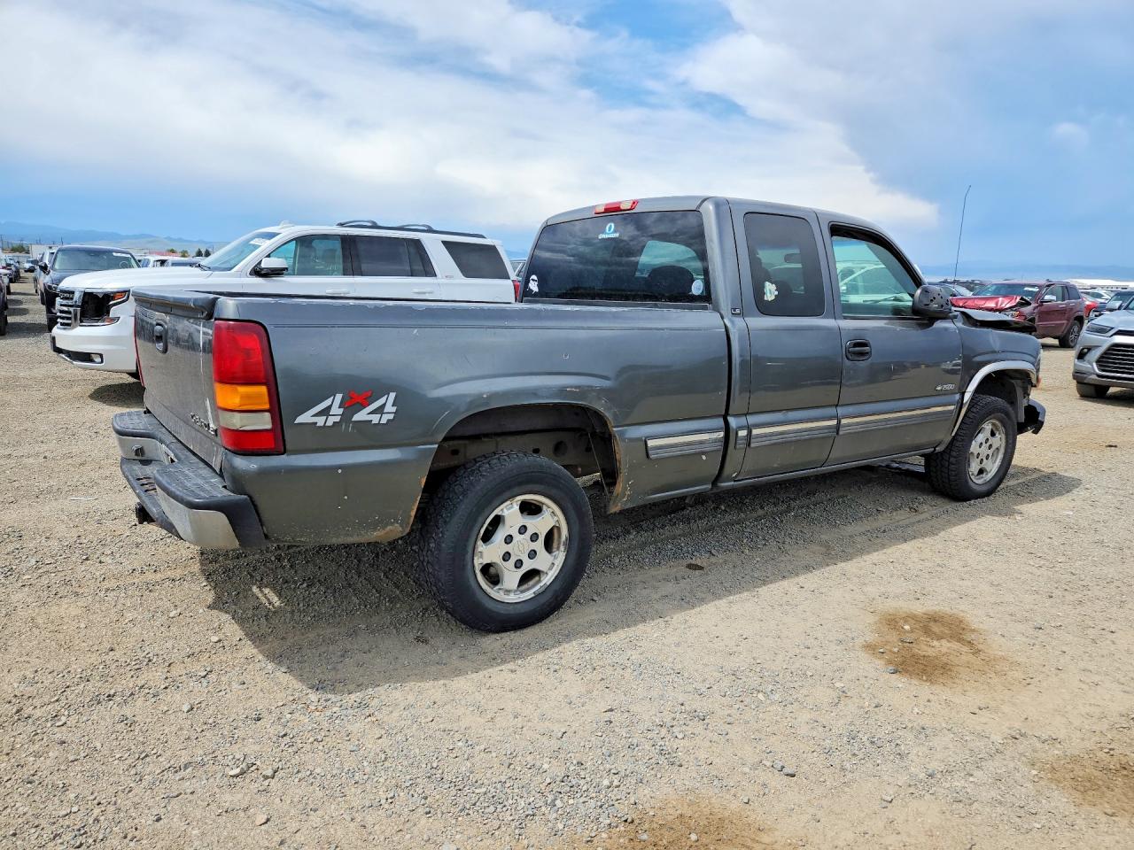 1999 Chevrolet Silverado K1500 Gray vin: 1GCEK19V9XE109820