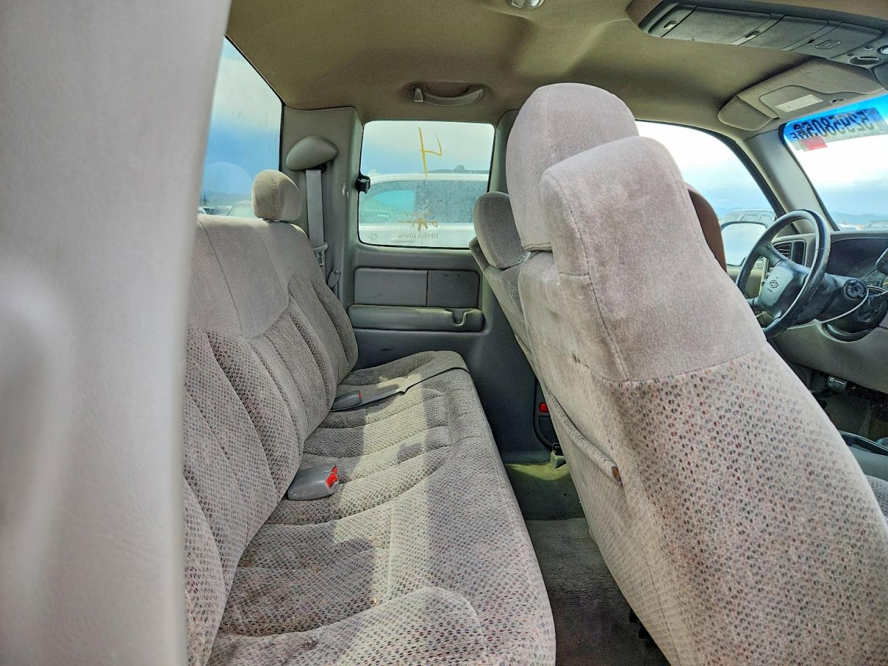 1999 Chevrolet Silverado K1500 Gray vin: 1GCEK19V9XE109820
