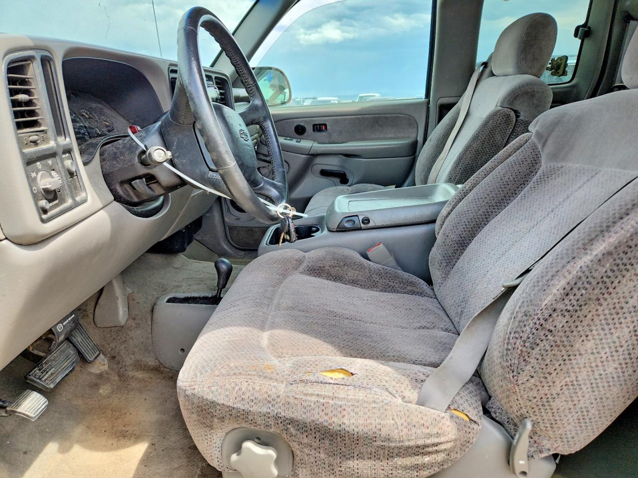 1999 Chevrolet Silverado K1500 Gray vin: 1GCEK19V9XE109820