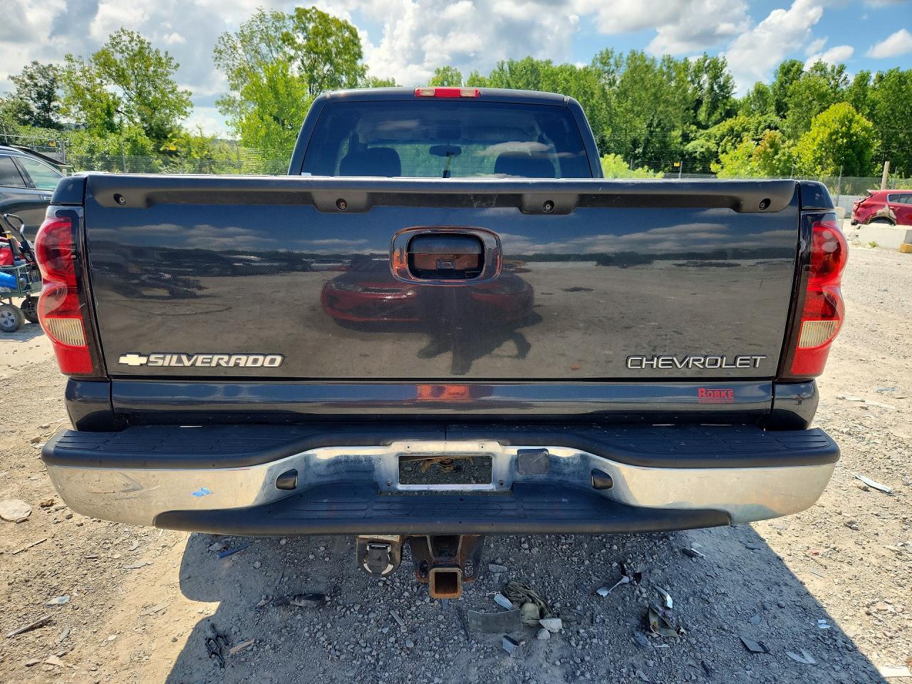 2005 Chevrolet Silverado K1500 Черный vin: 1GCEK19VX5E171742