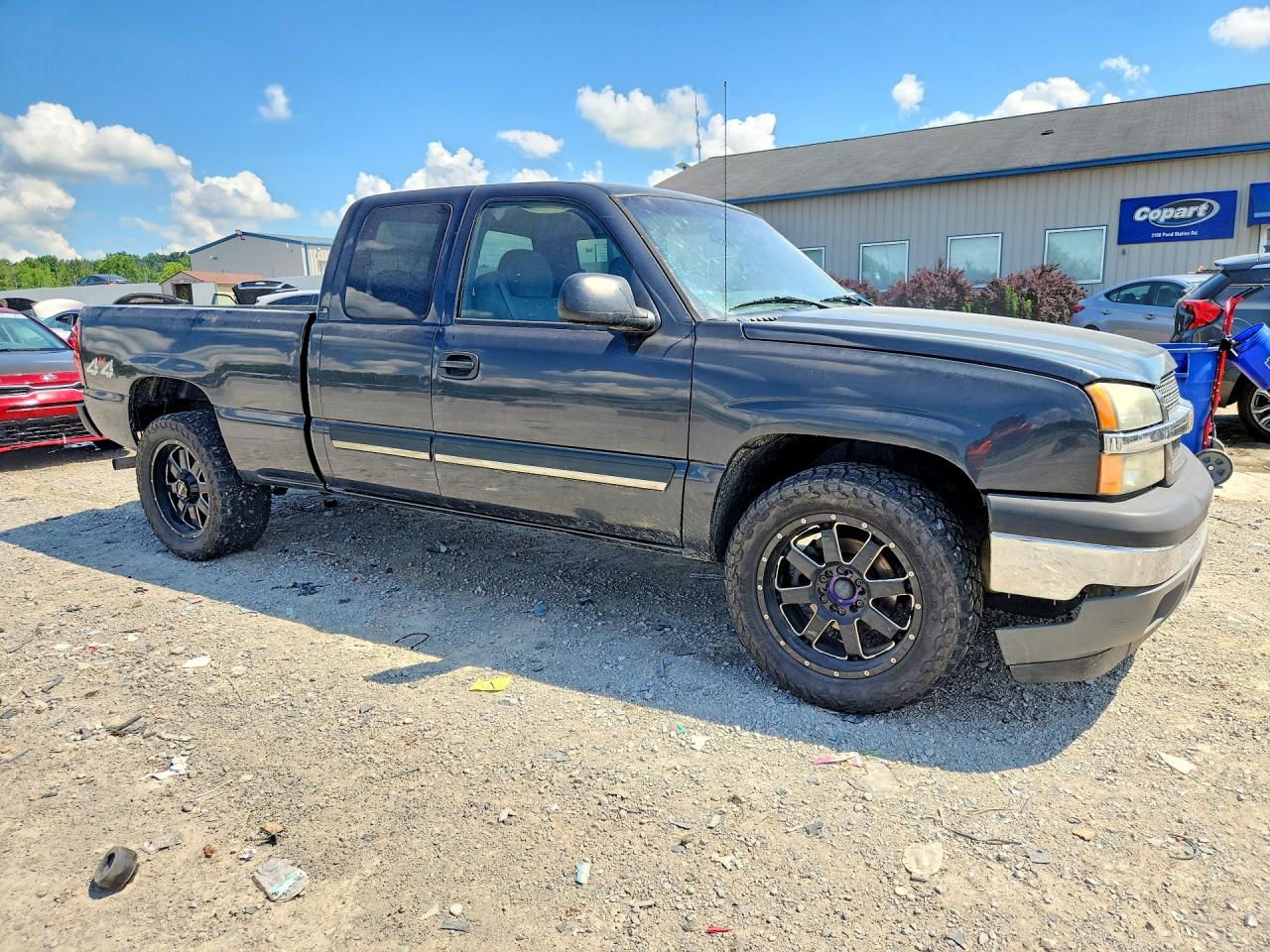2005 Chevrolet Silverado K1500 Черный vin: 1GCEK19VX5E171742