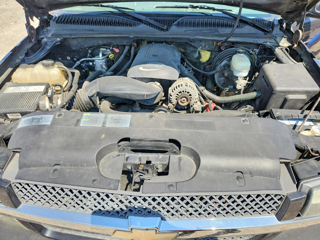 2005 Chevrolet Silverado K1500 Черный vin: 1GCEK19VX5E171742
