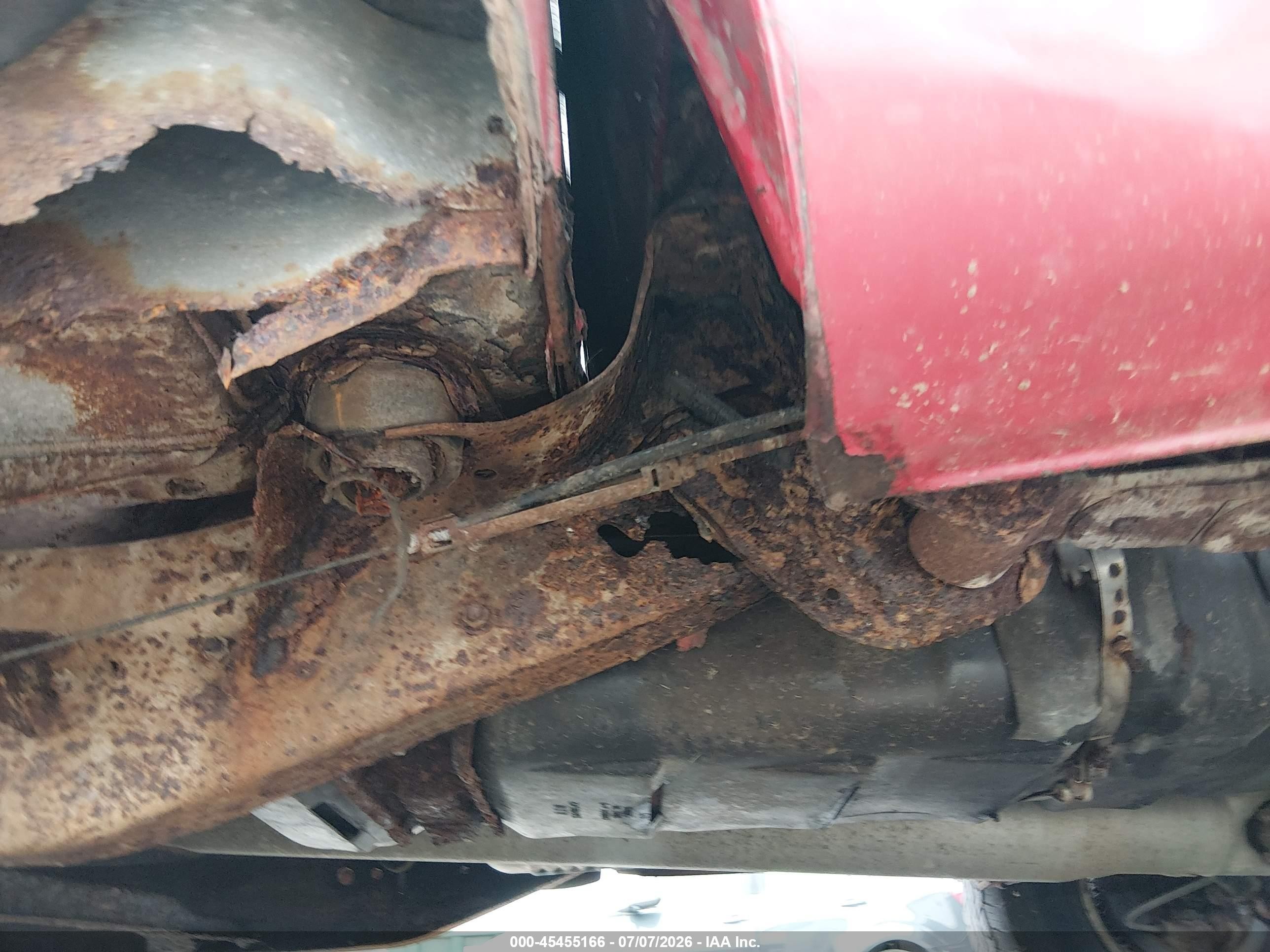 1998 Chevrolet C/k 1500 Fleetside Красный vin: 1GCEK19W2WE252308