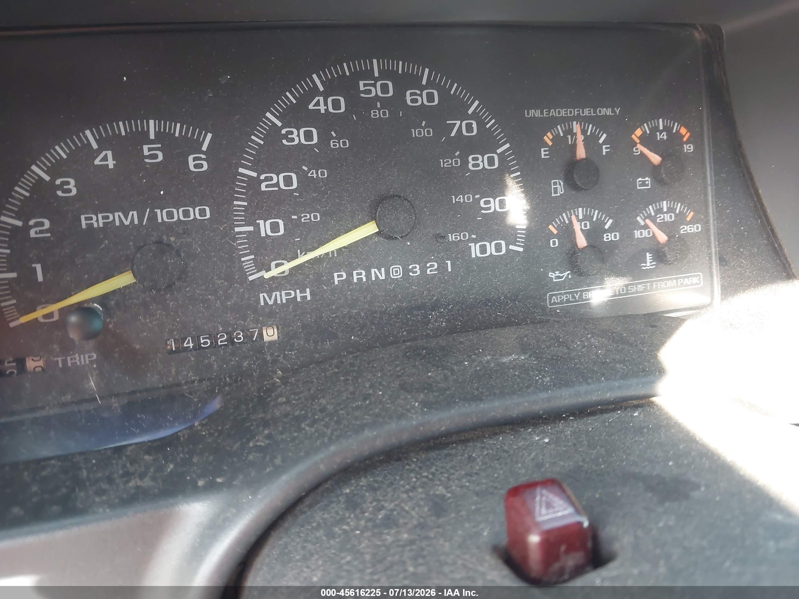 1998 Chevrolet C/k 1500 Fleetside Черный vin: 1GCEK19W4WE240578