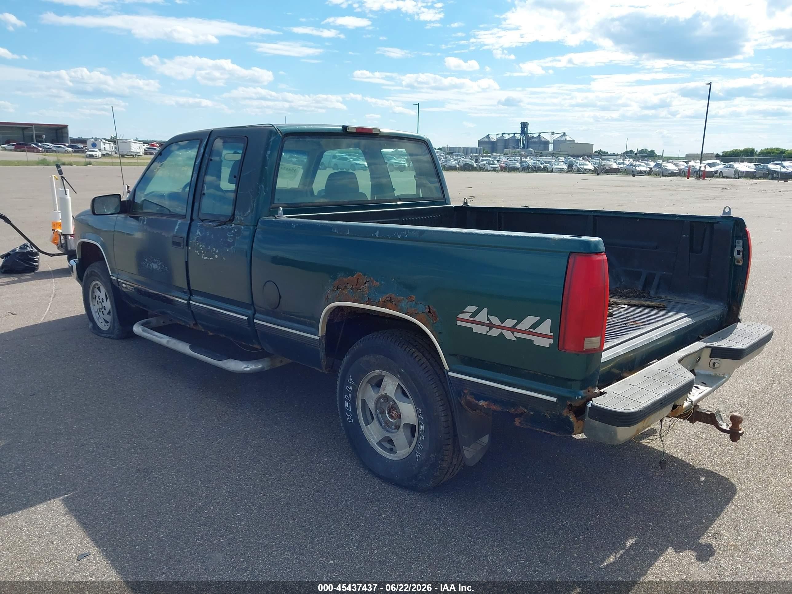 1998 Chevrolet C/k 1500 Fleetside Green vin: 1GCEK19W6WE190413