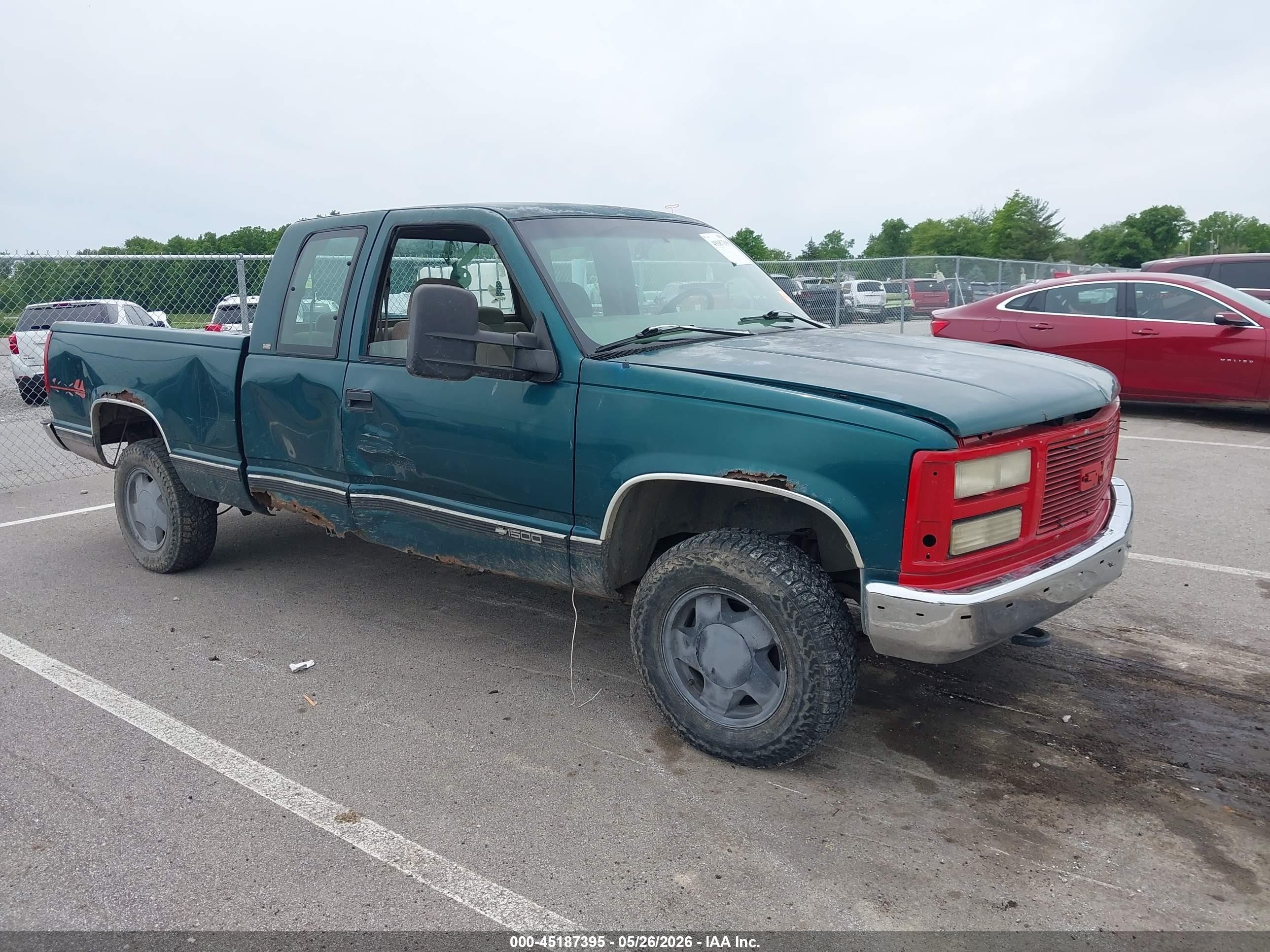 1998 Chevrolet K1500 Fleetside Green vin: 1GCEK19W7WE240008