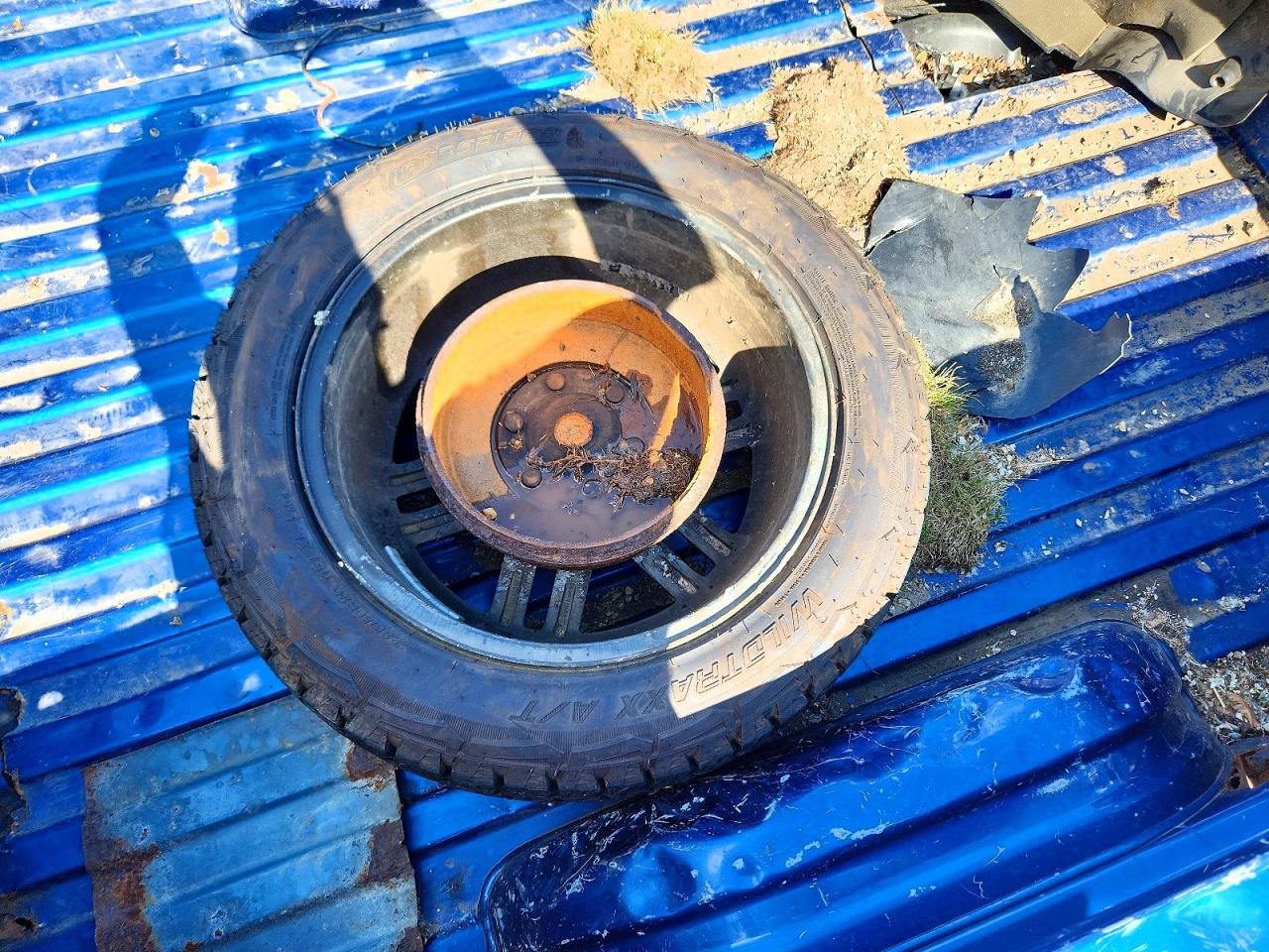 2005 Chevrolet Silverado K1500 Blue vin: 1GCEK19Z05Z145954