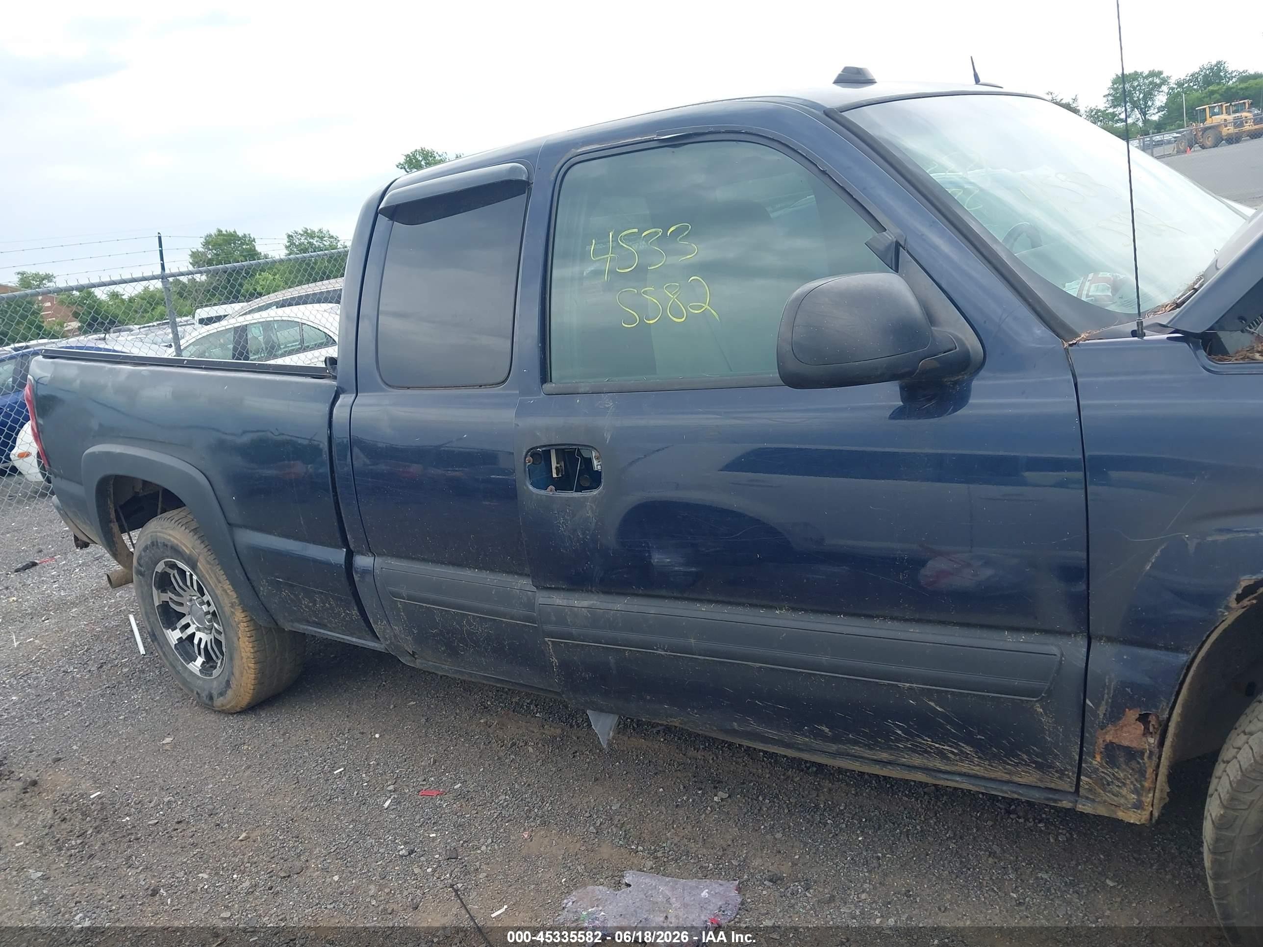 2005 Chevrolet Silverado 1500 Z71 Blue vin: 1GCEK19Z05Z247495