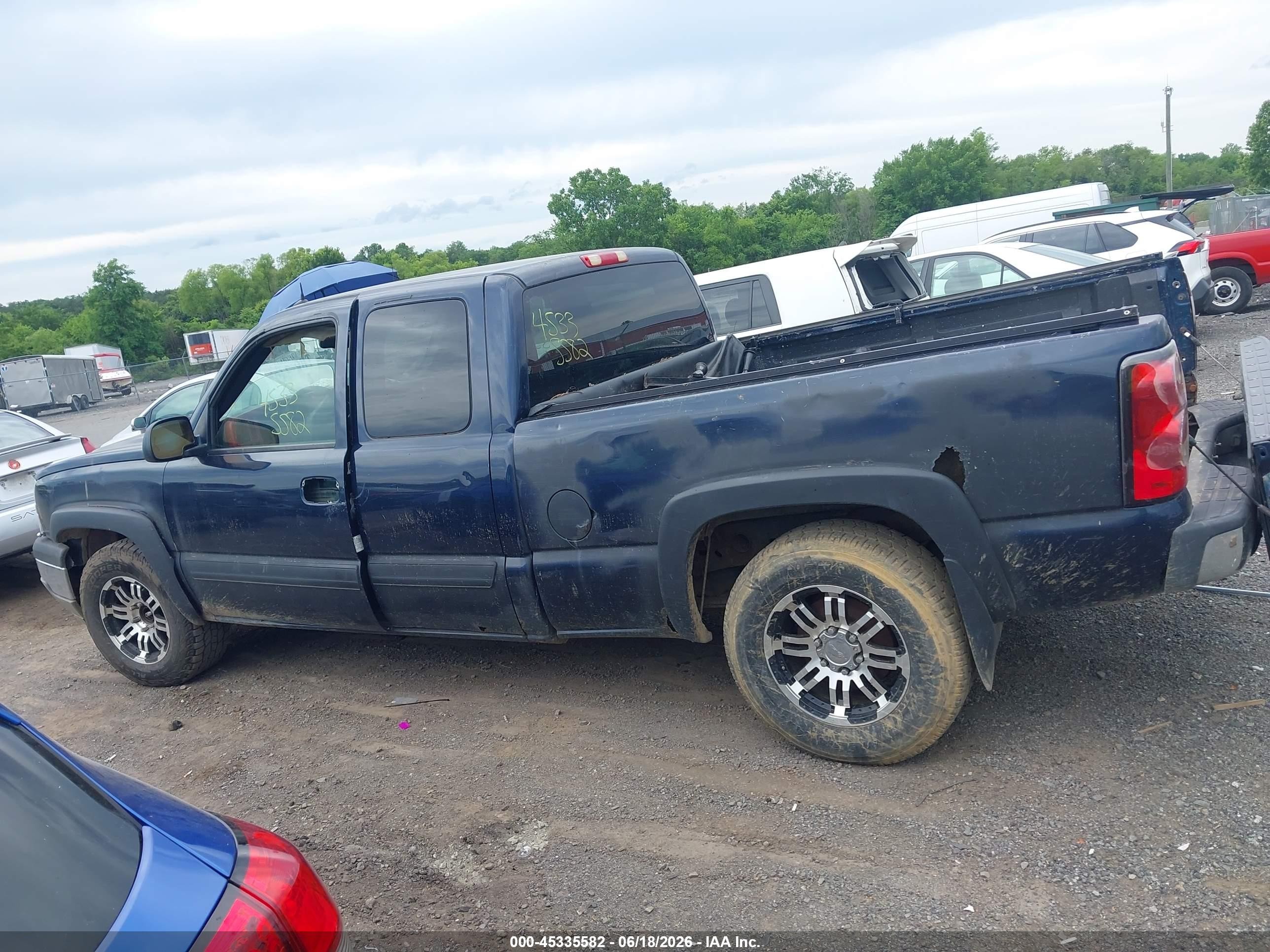 2005 Chevrolet Silverado 1500 Z71 Blue vin: 1GCEK19Z05Z247495