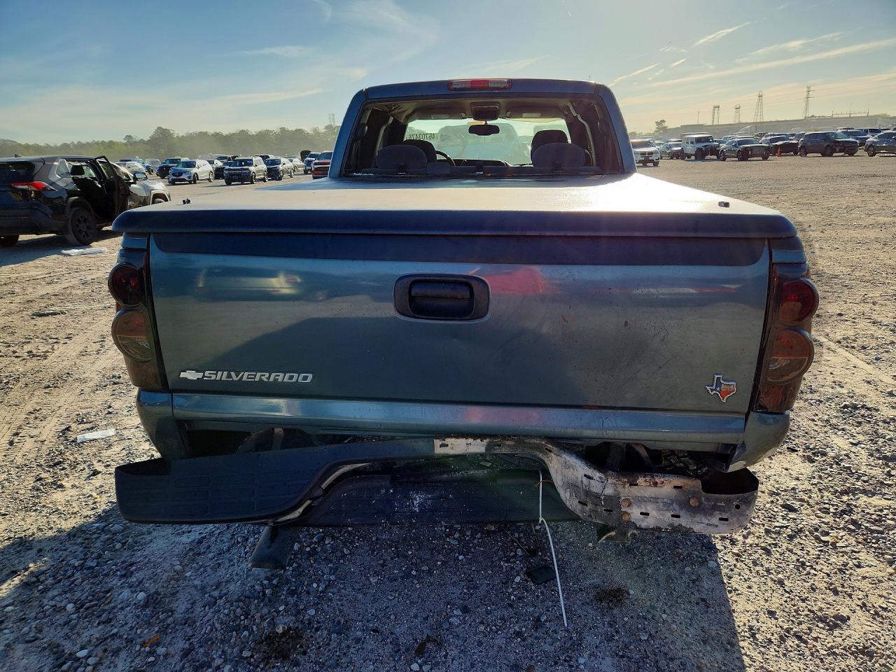 2006 Chevrolet Silverado K1500 Blue vin: 1GCEK19Z06Z250446