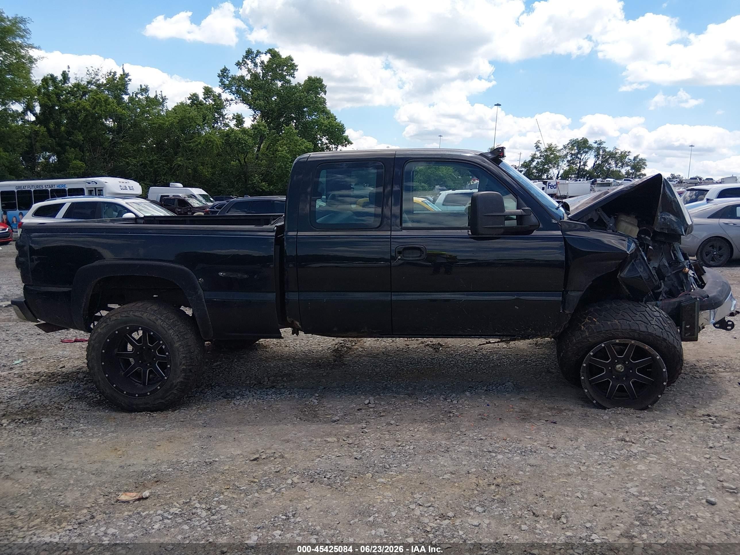 2005 Chevrolet Silverado 1500 Work Truck Black vin: 1GCEK19Z15Z147924