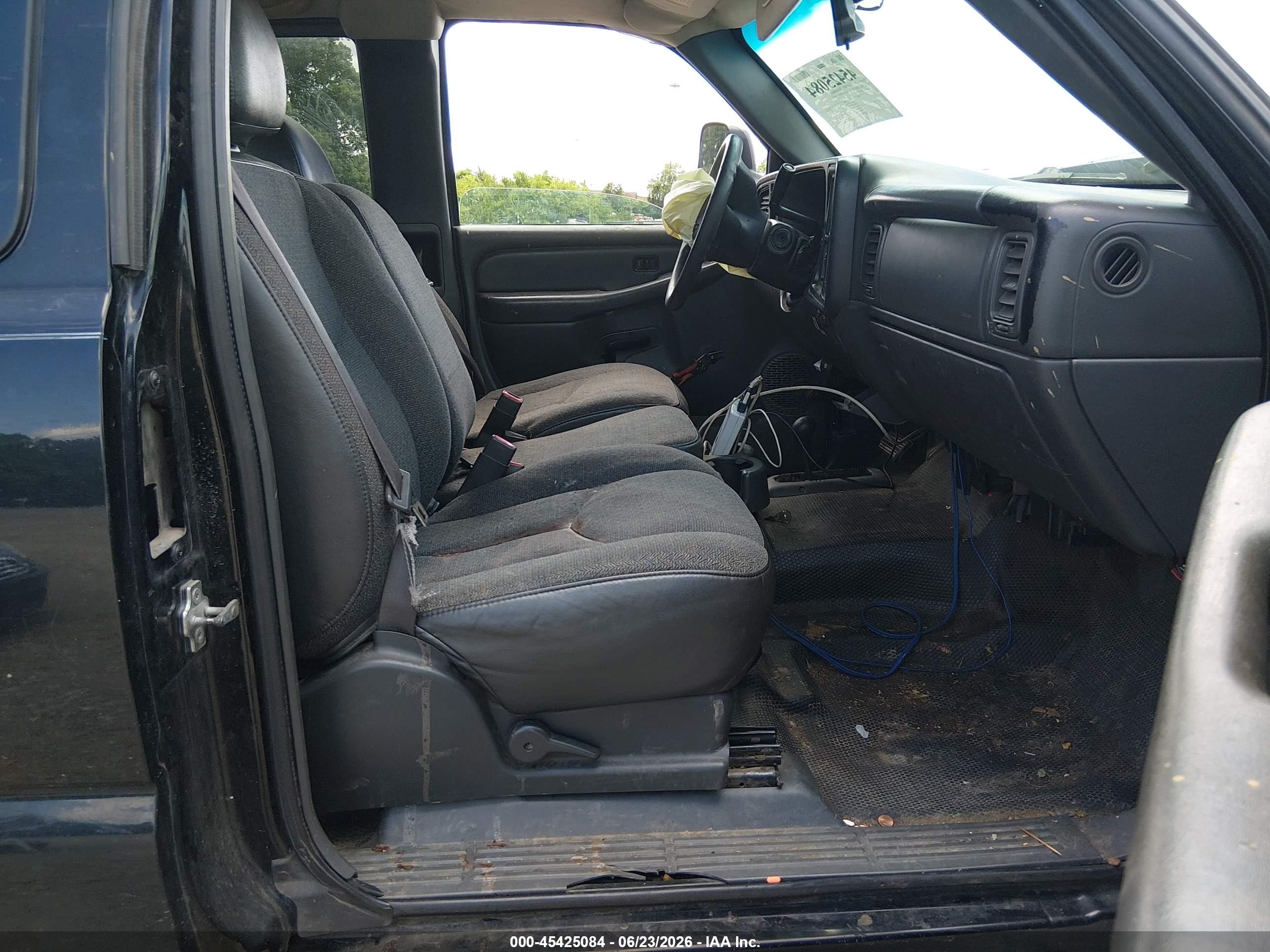 2005 Chevrolet Silverado 1500 Work Truck Black vin: 1GCEK19Z15Z147924