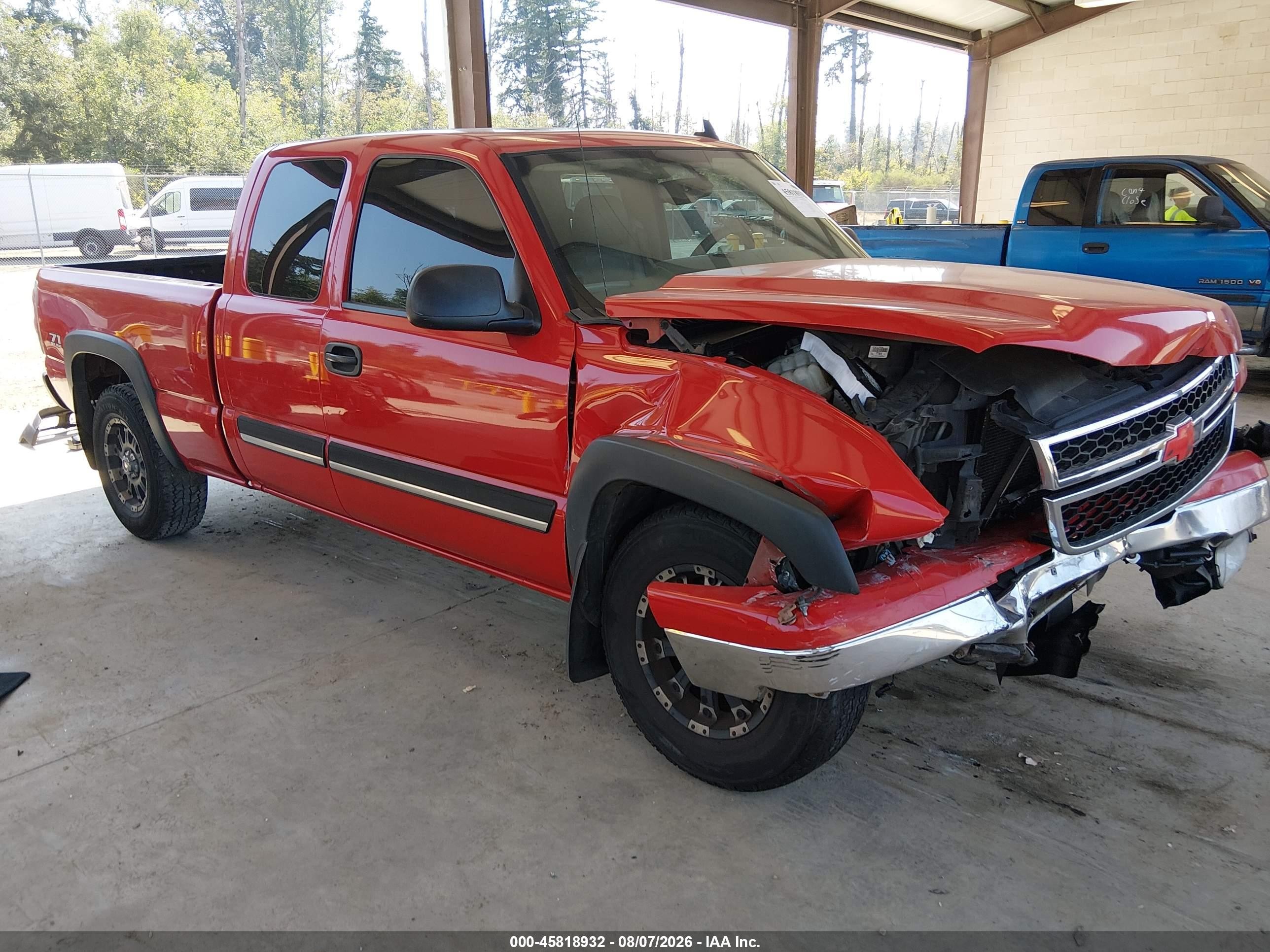 2007 Chevrolet Silverado 1500 Classic Lt3 Red vin: 1GCEK19Z17Z113534