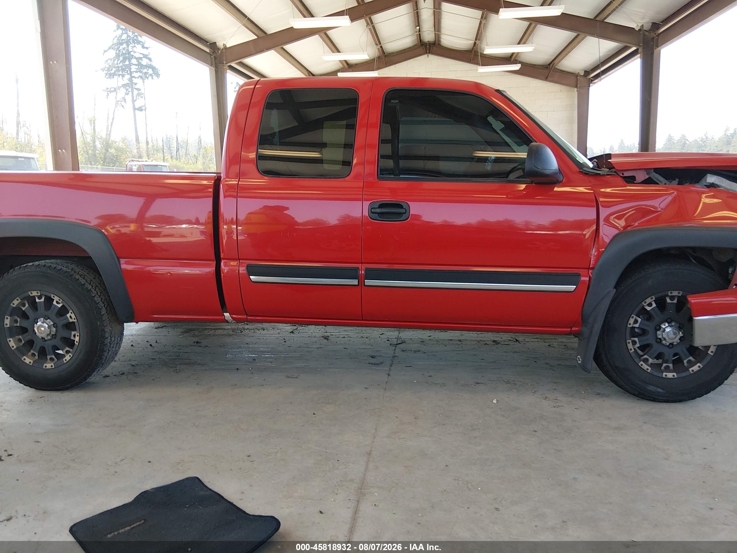 2007 Chevrolet Silverado 1500 Classic Lt3 Red vin: 1GCEK19Z17Z113534