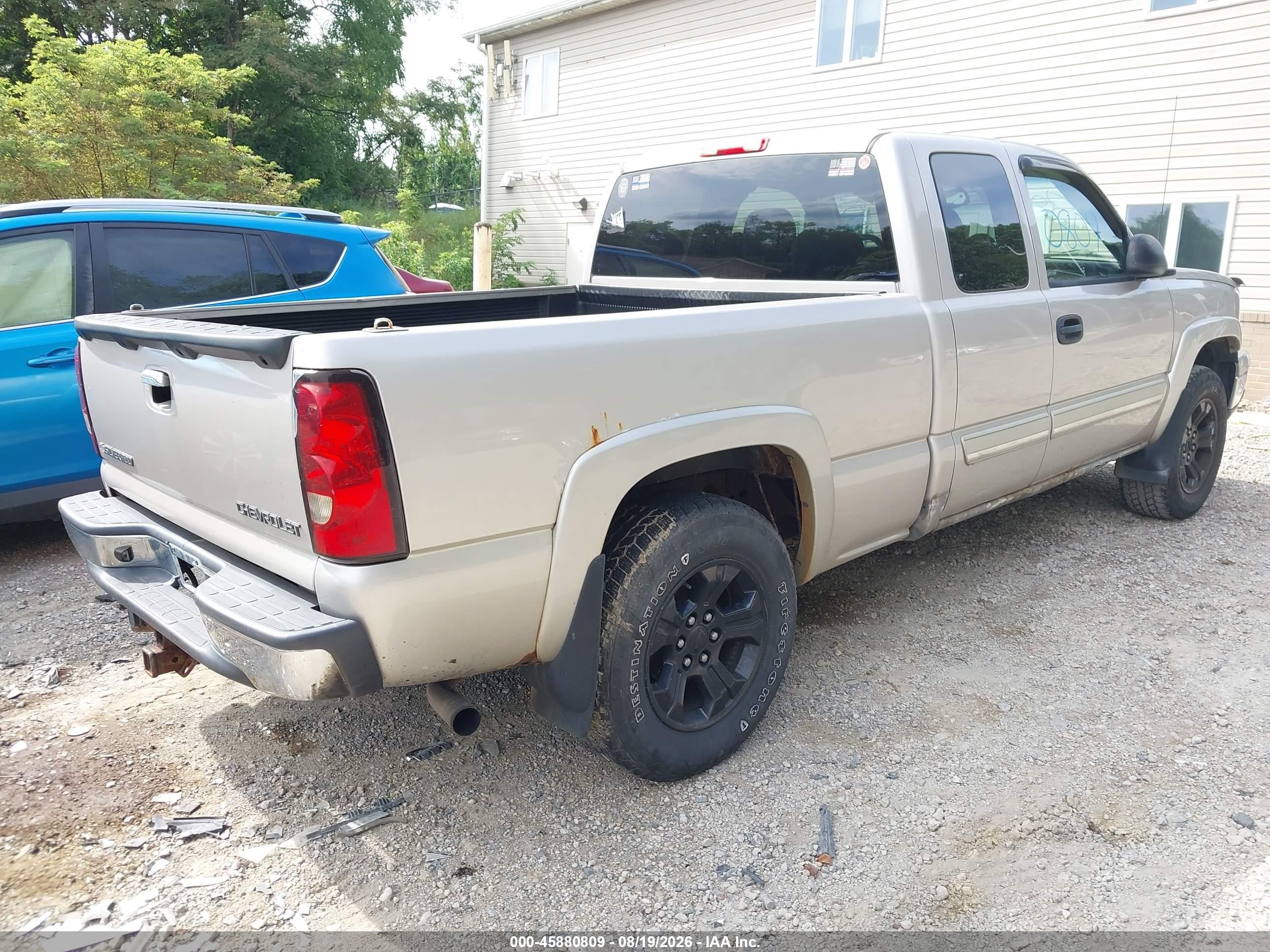 2005 Chevrolet Silverado 1500 Z71 Champagne vin: 1GCEK19Z25Z355343