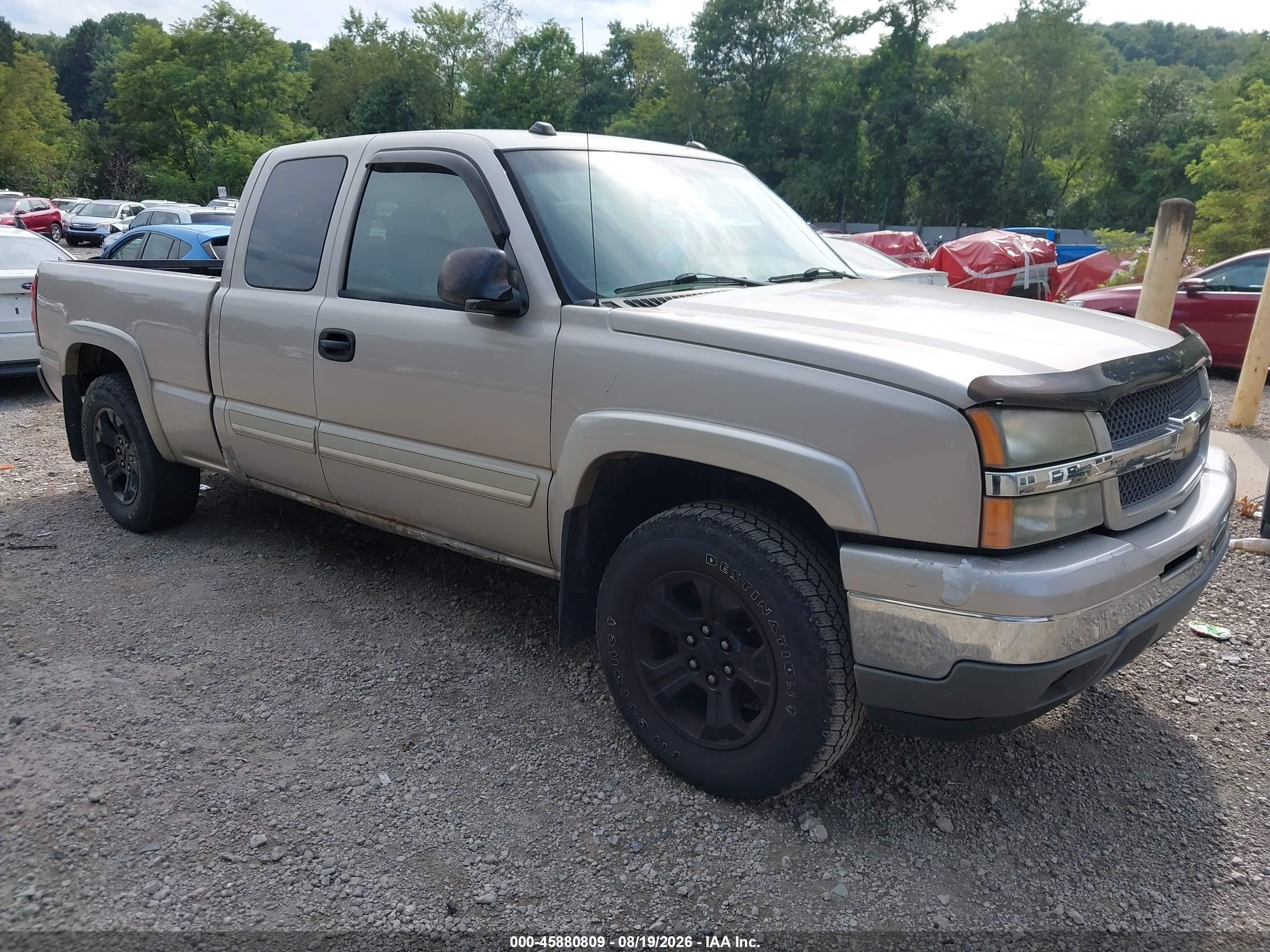 2005 Chevrolet Silverado 1500 Z71 Champagne vin: 1GCEK19Z25Z355343