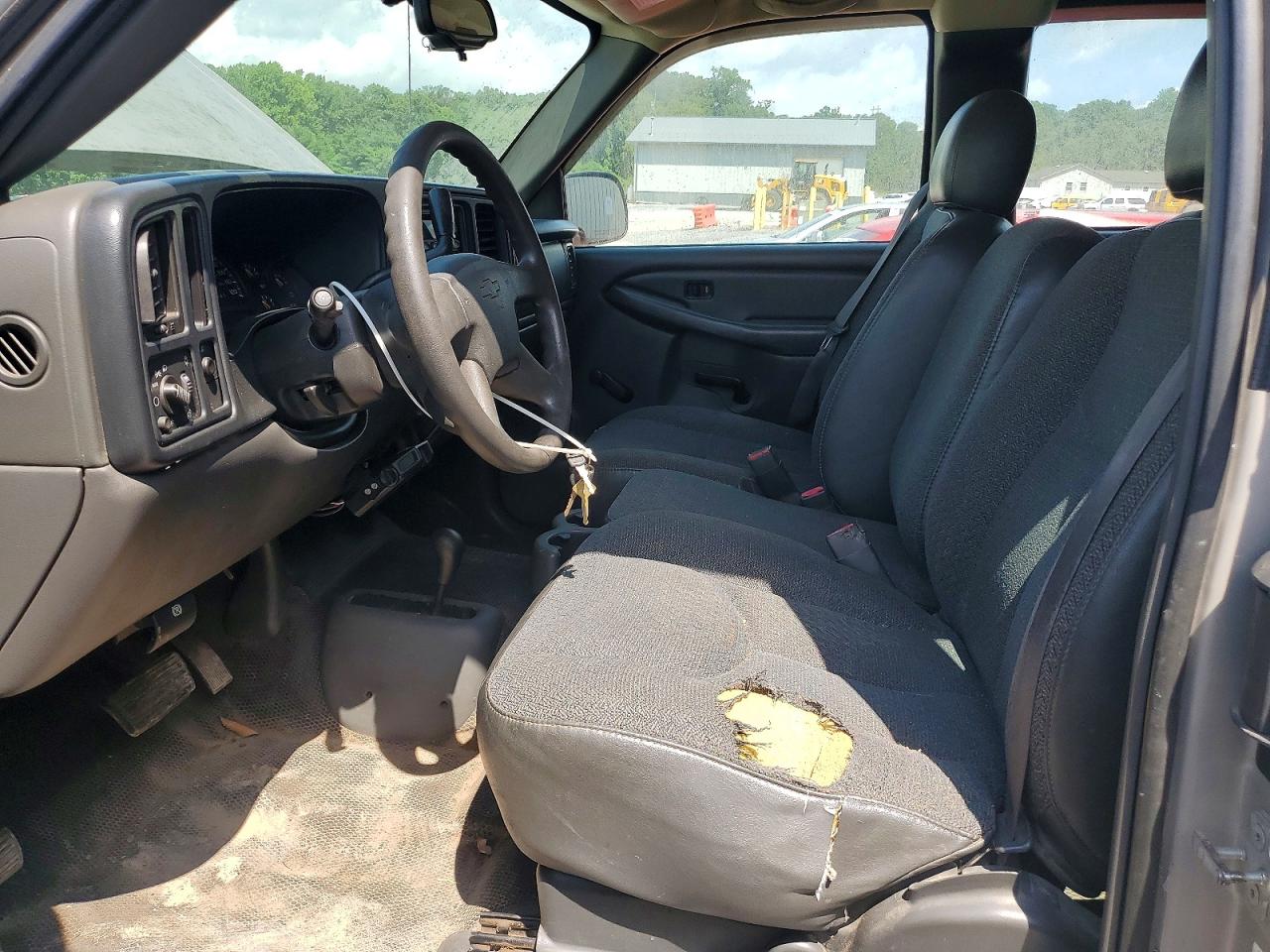 2007 Chevrolet Silverado K1500 Classic Серебряный vin: 1GCEK19Z27E179212