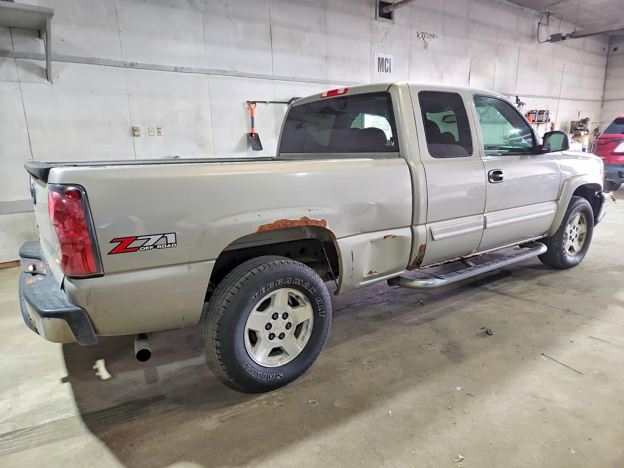2007 Chevrolet Silverado K1500 Classic Silver vin: 1GCEK19Z47Z203406
