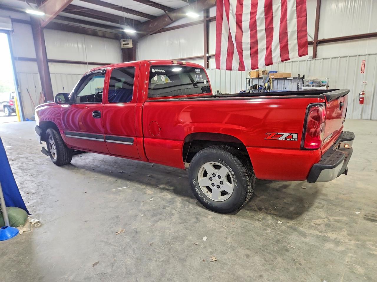 2005 Chevrolet Silverado K1500 Красный vin: 1GCEK19Z55Z124792