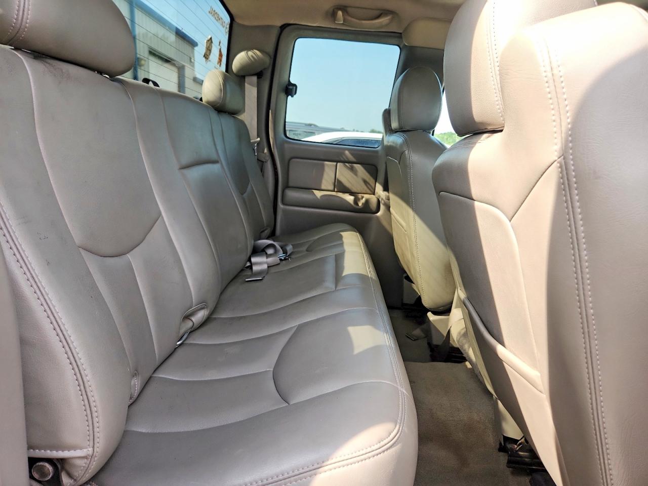2005 Chevrolet Silverado K1500 Красный vin: 1GCEK19Z55Z124792
