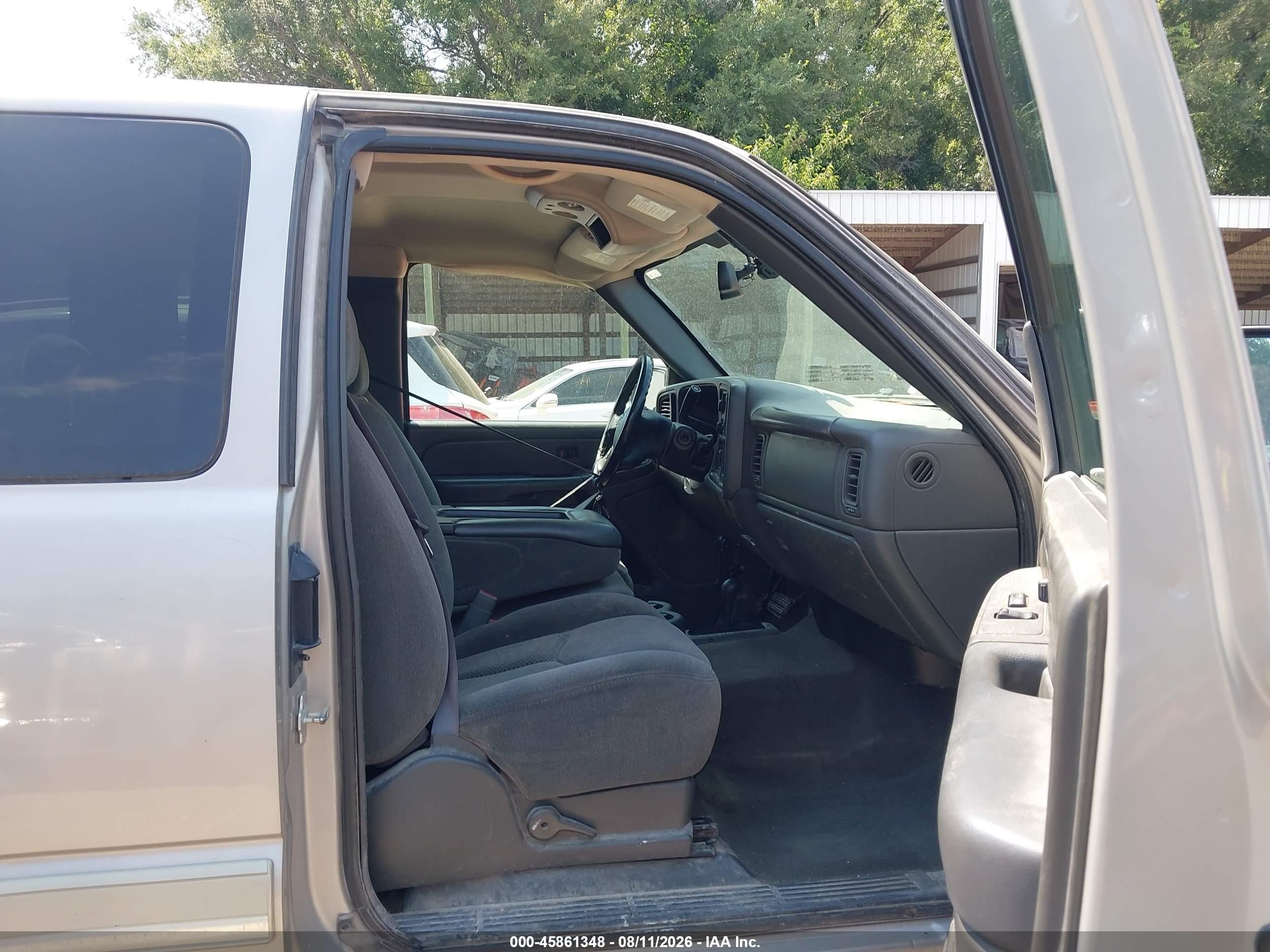 2005 Chevrolet Silverado 1500 Z71 Серебряный vin: 1GCEK19Z55Z301647