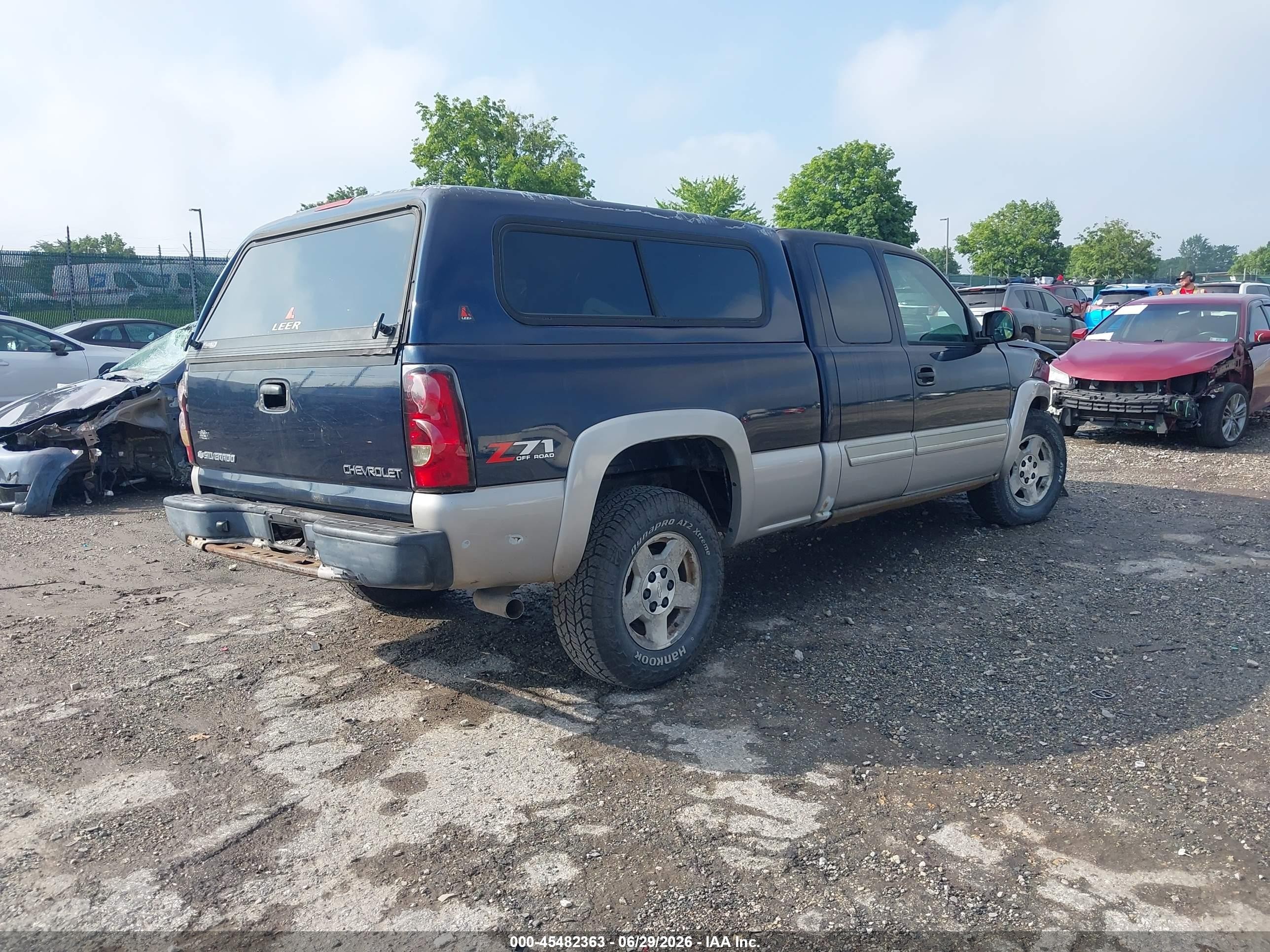2005 Chevrolet Silverado 1500 Z71 Dark Blue vin: 1GCEK19Z85Z130795