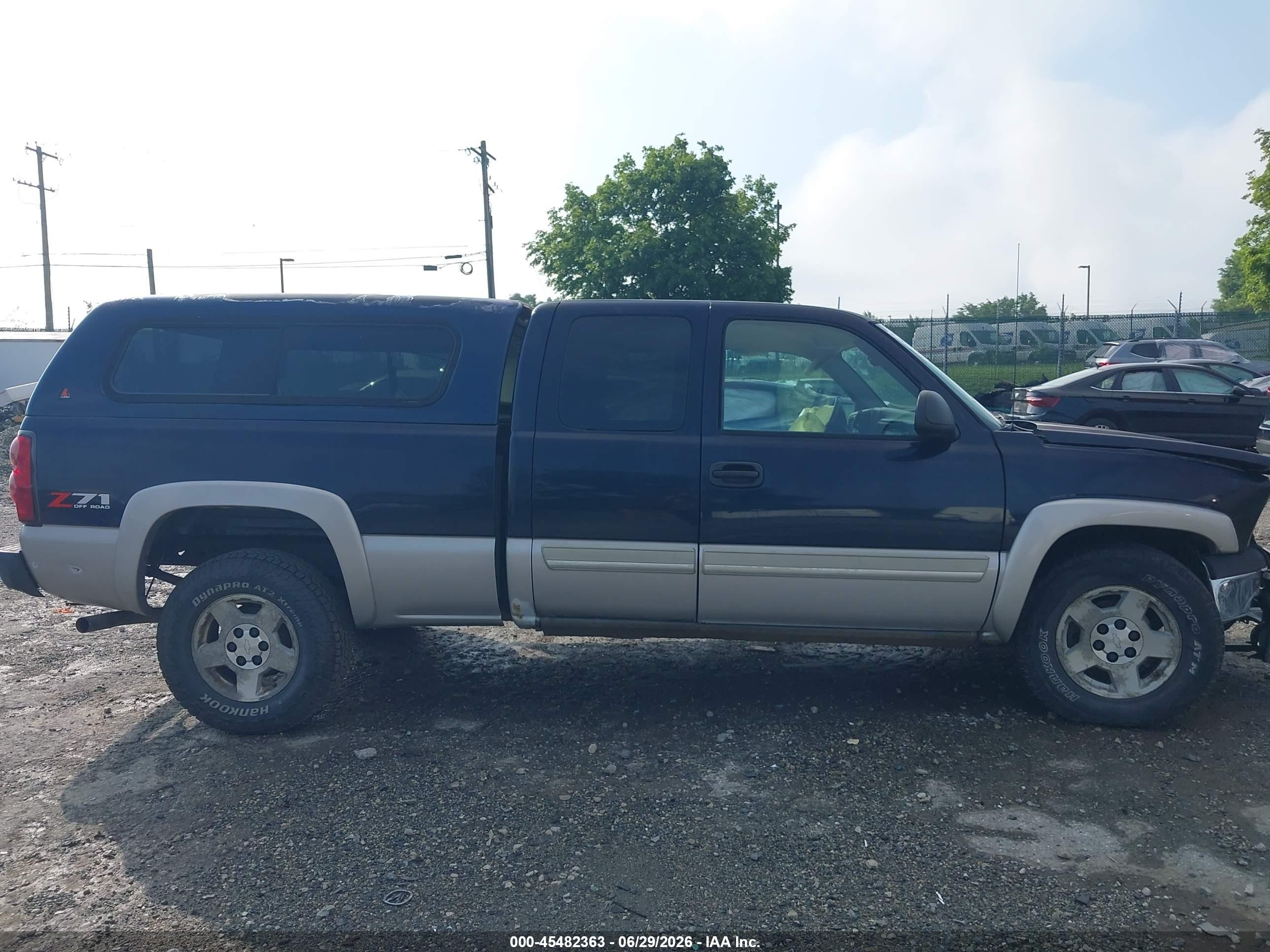 2005 Chevrolet Silverado 1500 Z71 Dark Blue vin: 1GCEK19Z85Z130795