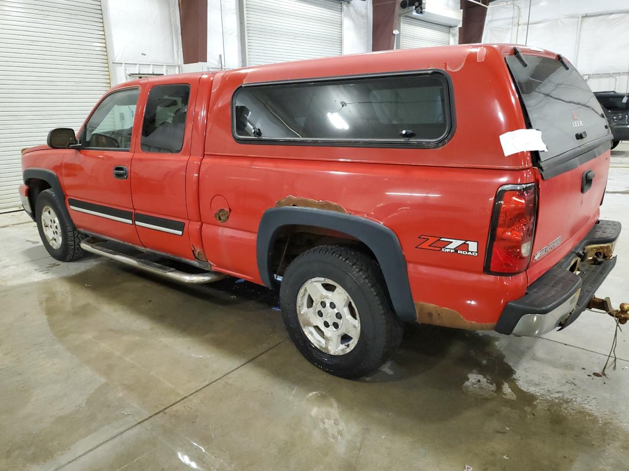 2006 Chevrolet Silverado K1500 Red vin: 1GCEK19Z86Z208686