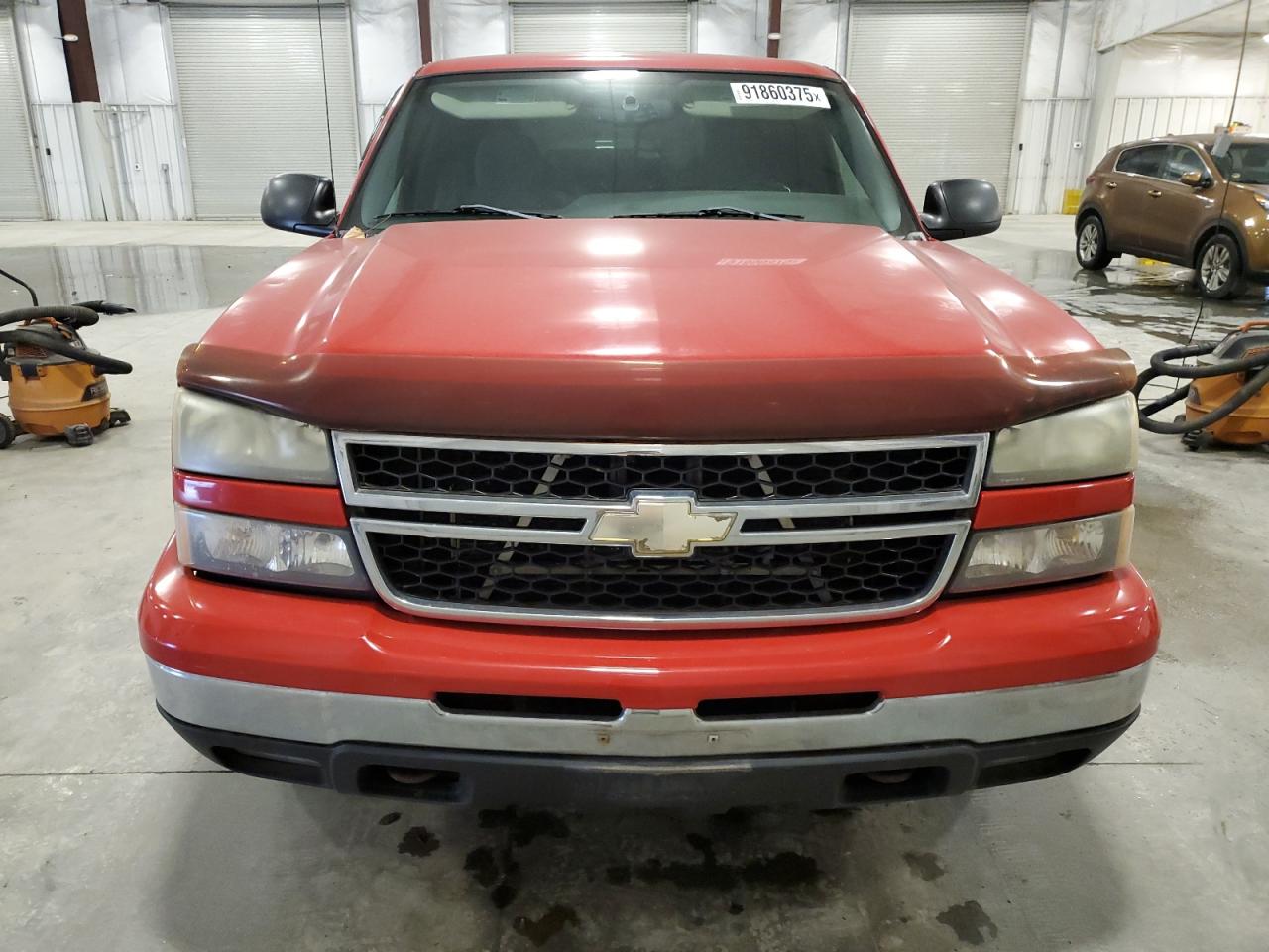 2006 Chevrolet Silverado K1500 Red vin: 1GCEK19Z86Z208686
