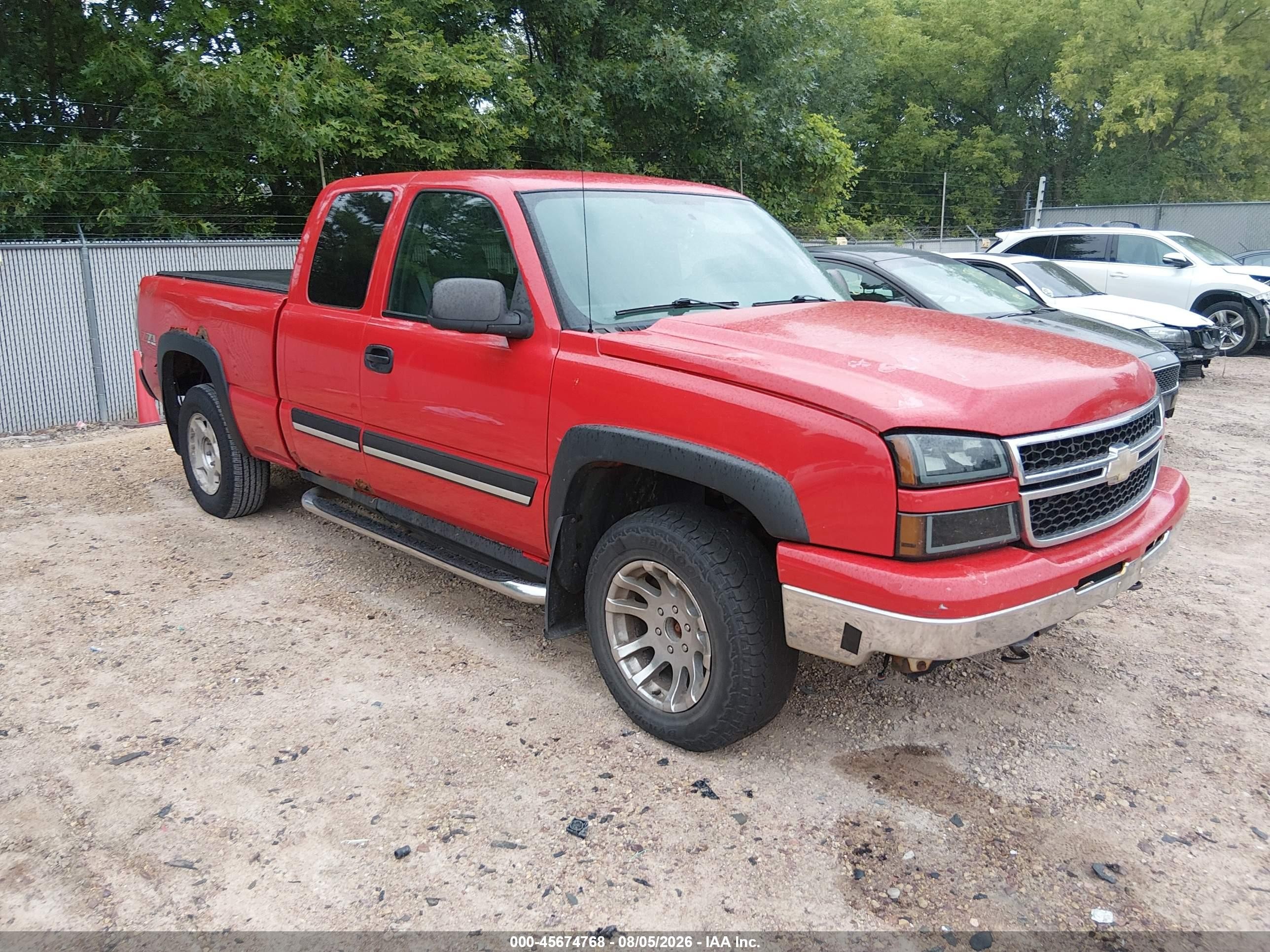 2007 Chevrolet Silverado 1500 Classic Lt1 Red vin: 1GCEK19Z87Z144327