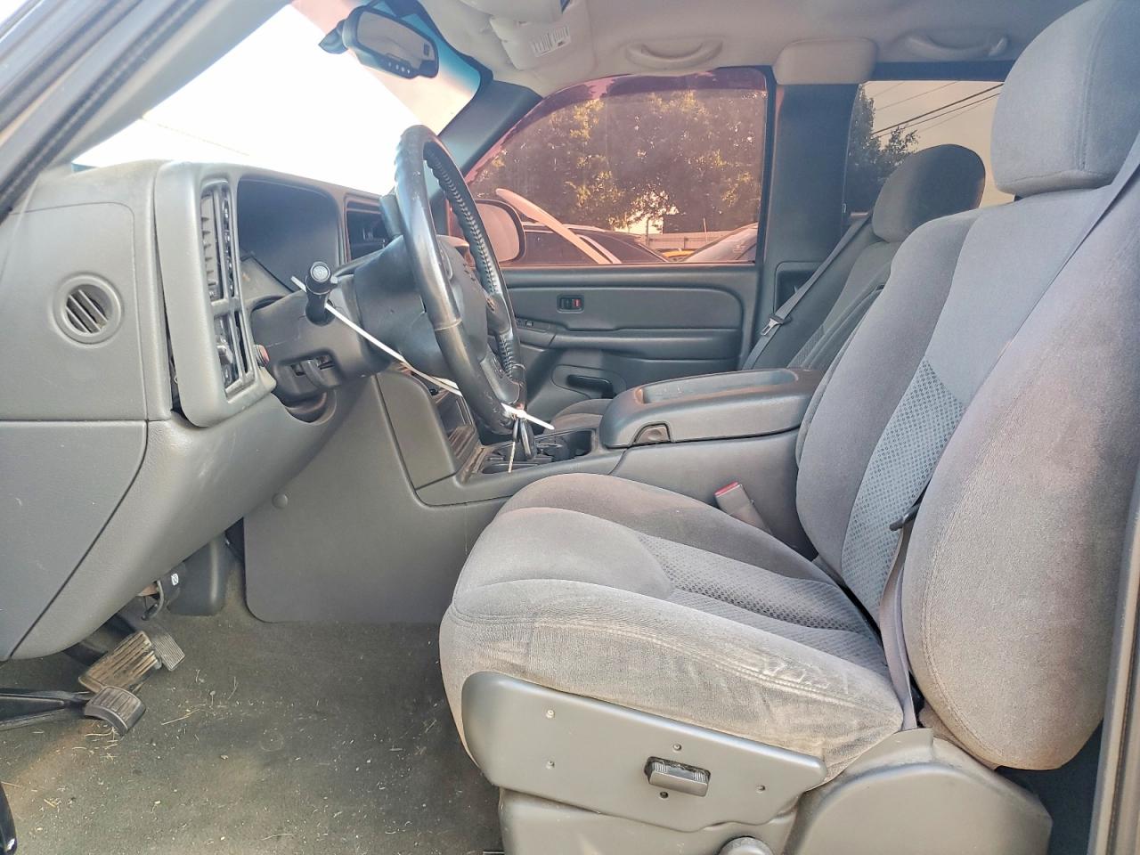 2007 Chevrolet Silverado K1500 Classic Silver vin: 1GCEK19Z87Z188537