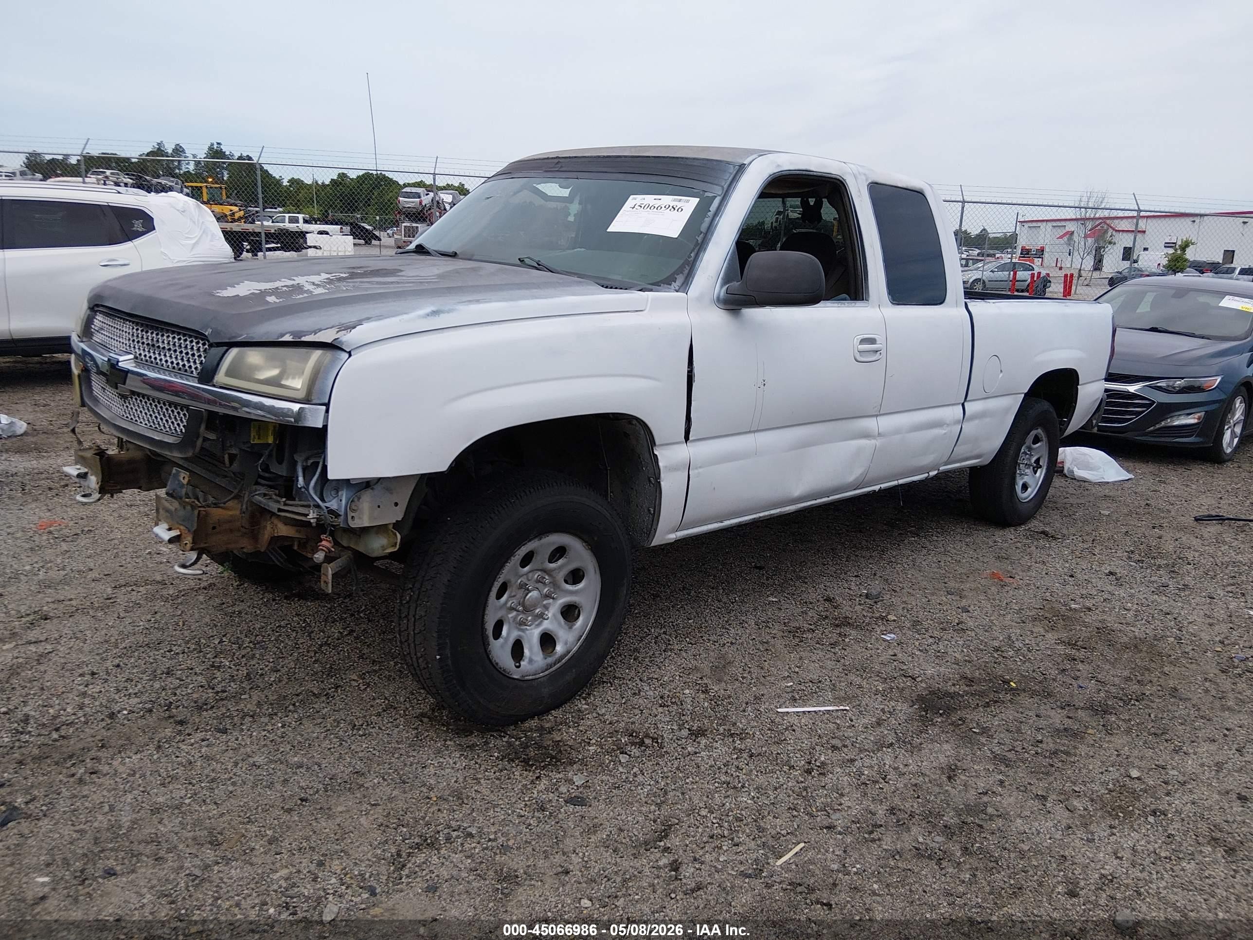 2005 Chevrolet Silverado 1500 Z71 Белый vin: 1GCEK19ZX5Z170120