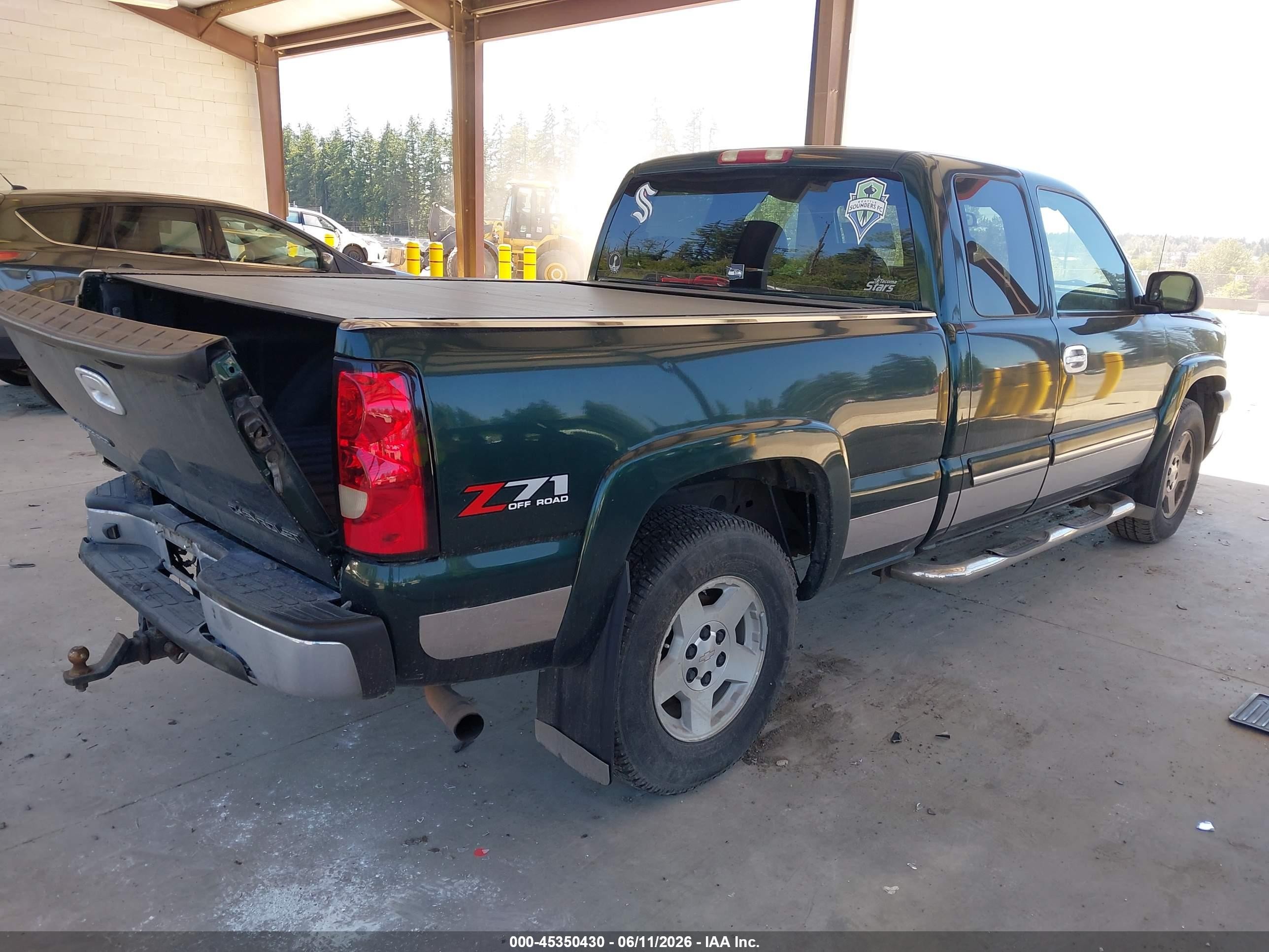 2005 Chevrolet Silverado 1500 Z71 Green vin: 1GCEK19ZX5Z253580