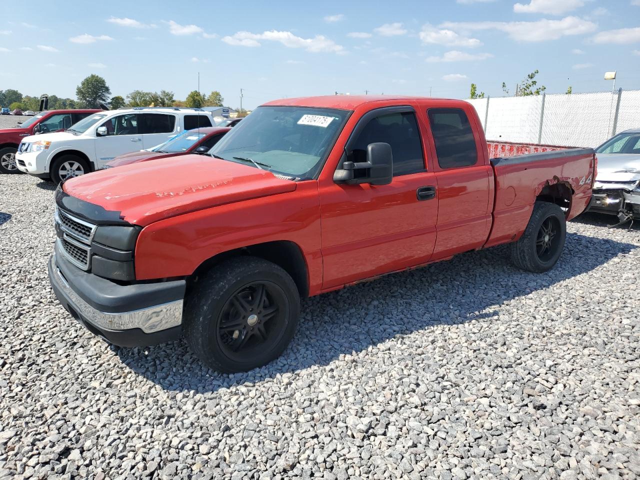 2006 Chevrolet Silverado K1500 Red vin: 1GCEK19ZX6Z226753