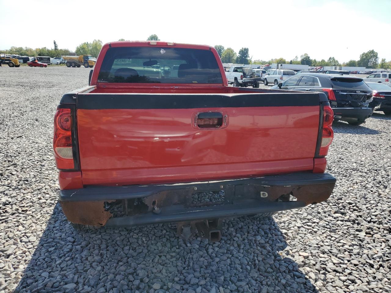 2006 Chevrolet Silverado K1500 Red vin: 1GCEK19ZX6Z226753