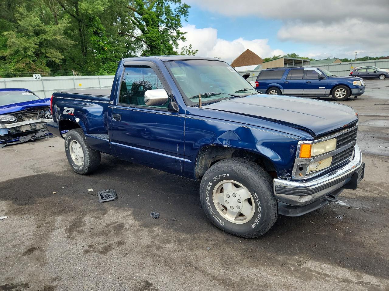 1993 Chevrolet Gmt-400 K1500 Blue vin: 1GCEK1FK8PZ143267