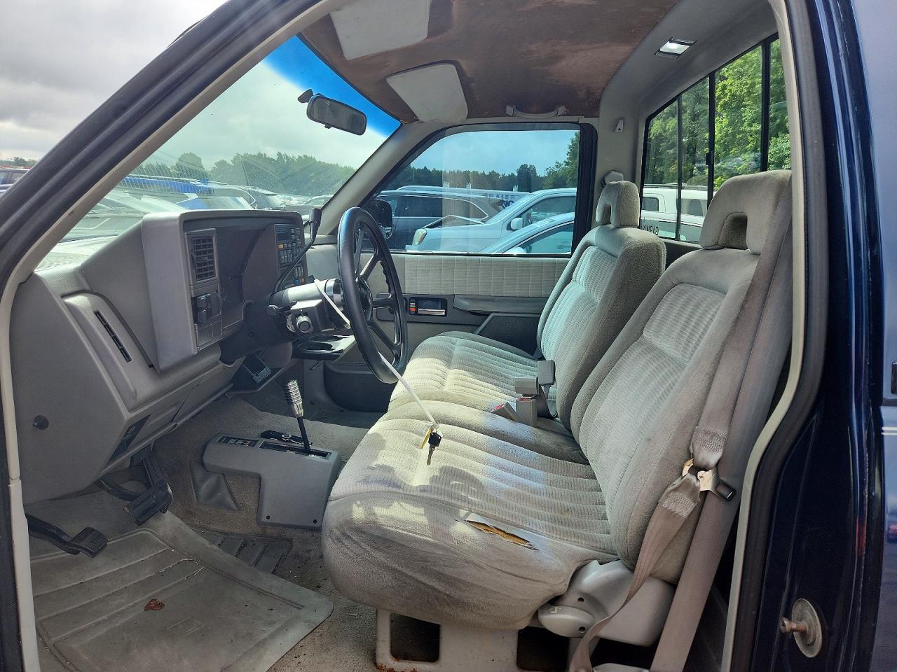 1993 Chevrolet Gmt-400 K1500 Blue vin: 1GCEK1FK8PZ143267