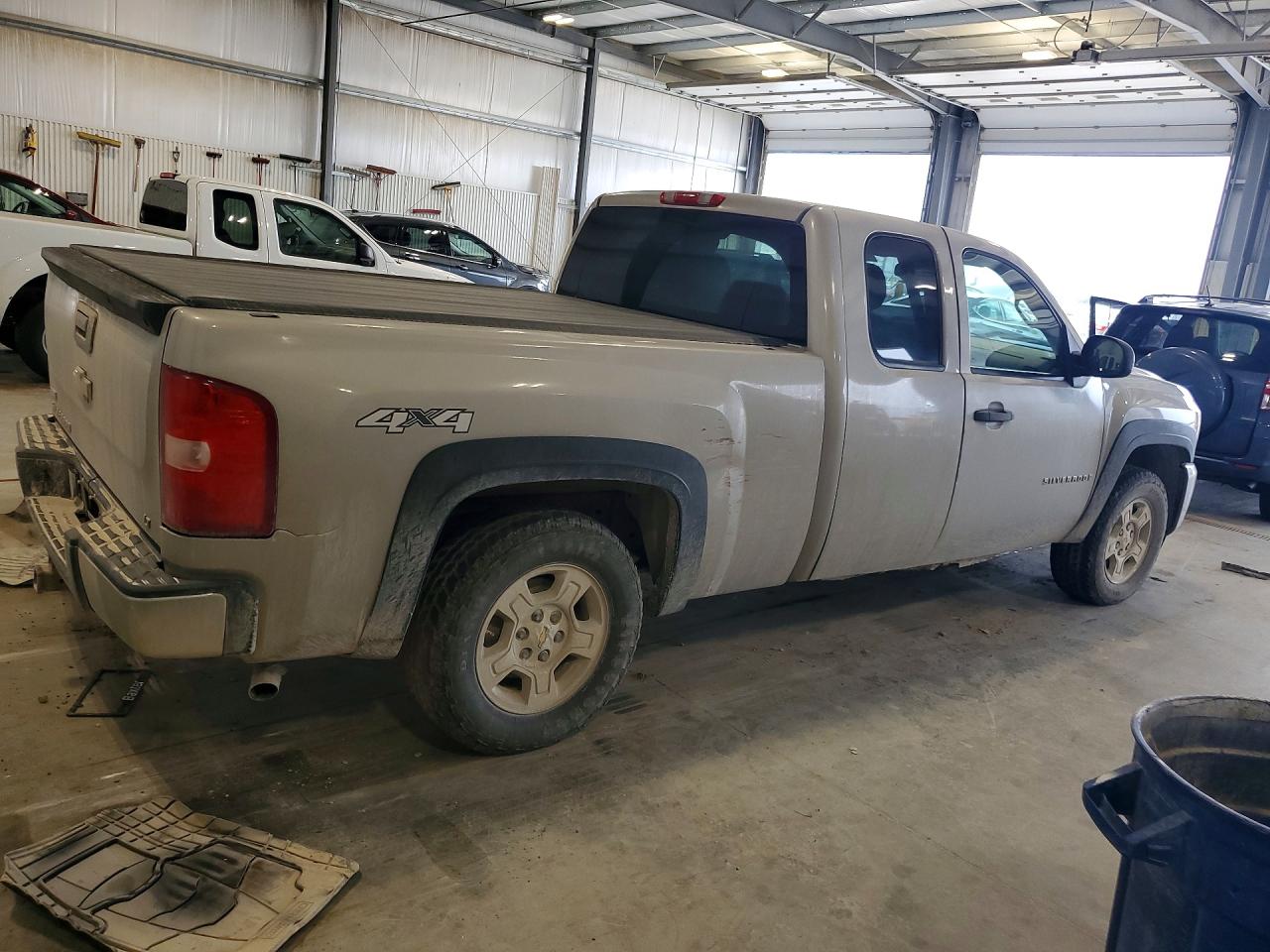 2009 Chevrolet Silverado K1500 Lt Silver vin: 1GCEK29009Z159267